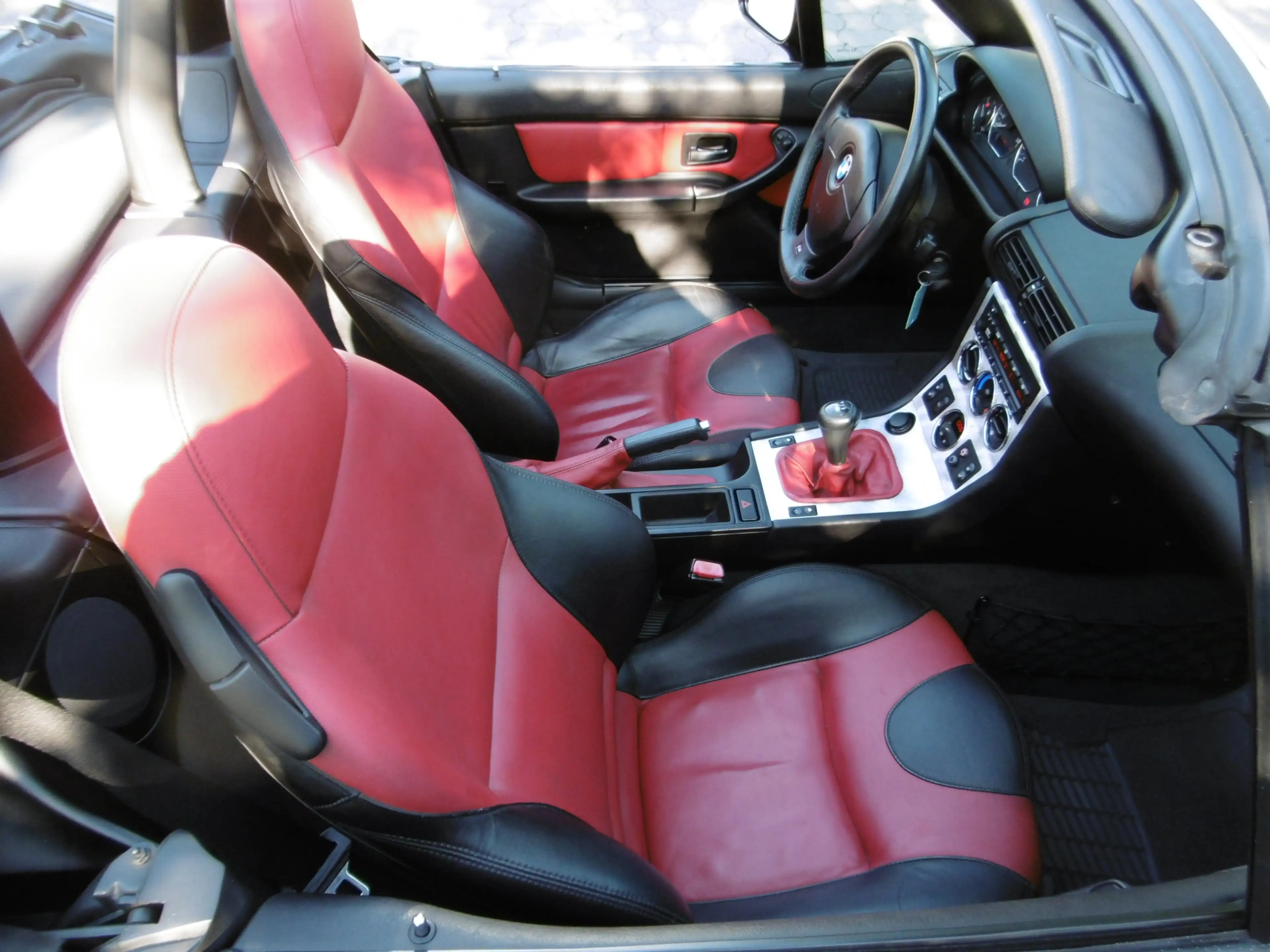 BMW Z3 Roadster 1.9 Ledersportsitze Klima — photo 4