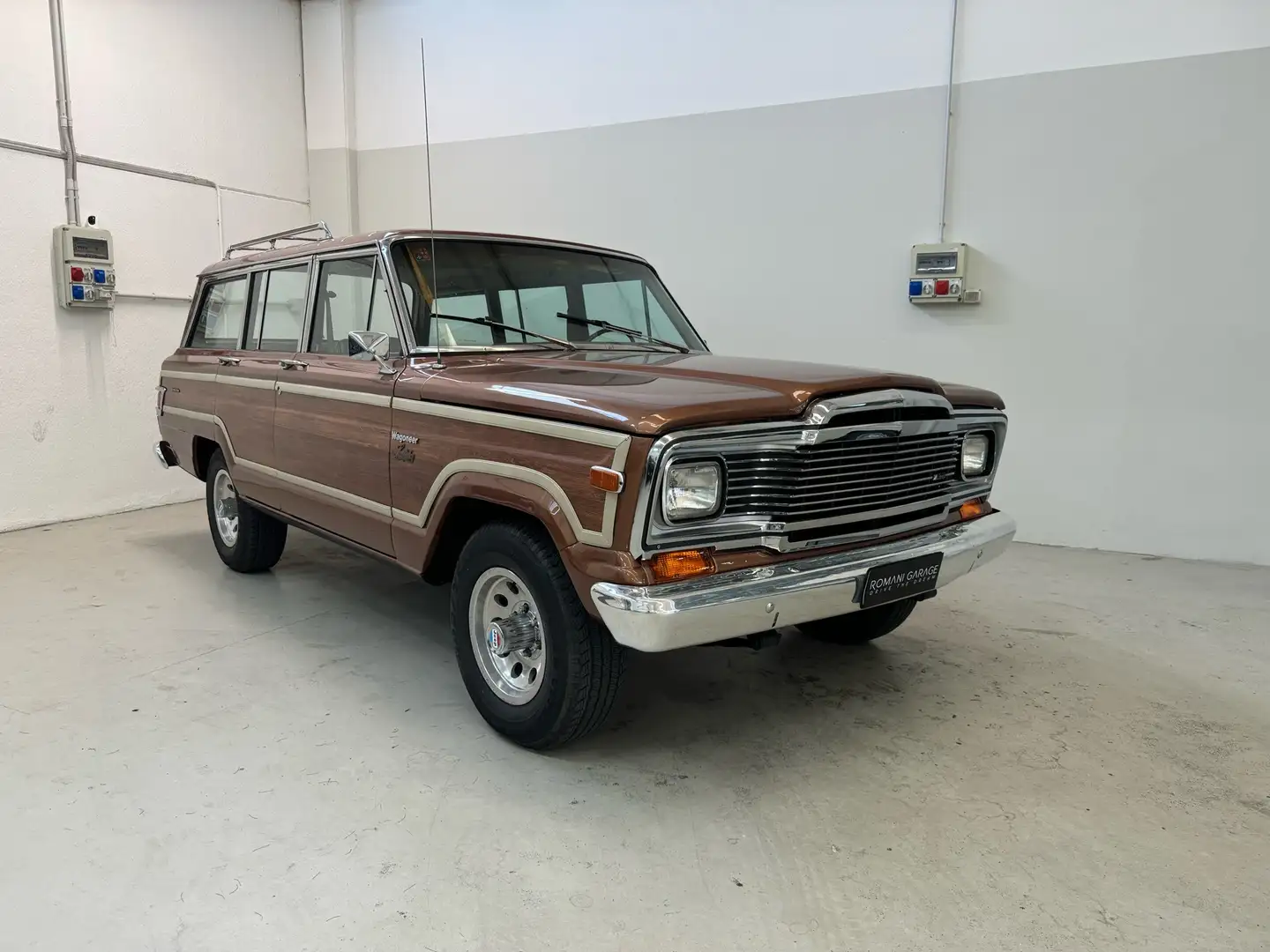 Jeep Wagoneer LIMITED 5.9 V8 ITALIANA TARGHE NERE Brun - 2