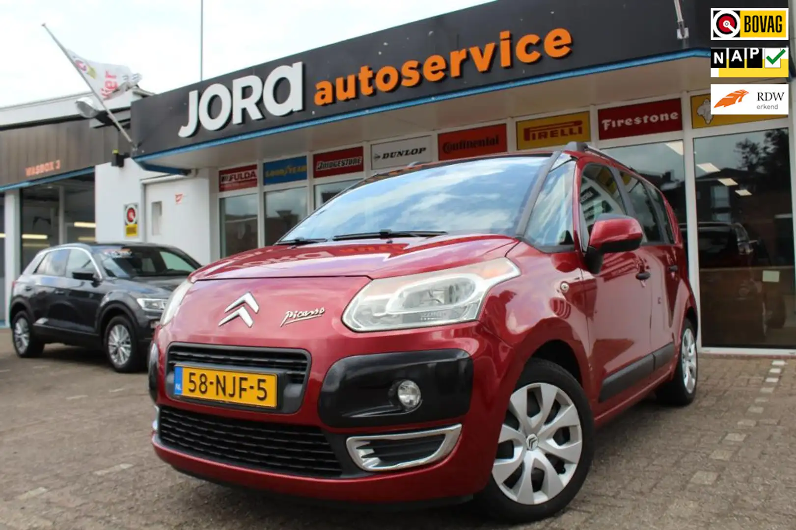 Citroen C3 Picasso 1.6 VTi Aura Červená - 1