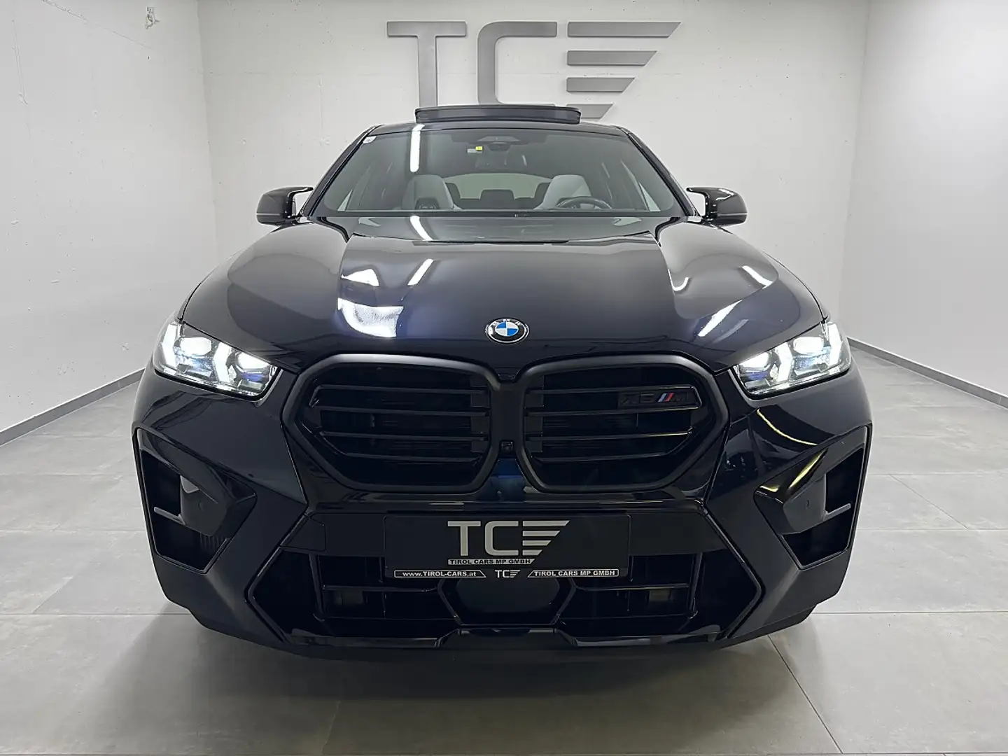 BMW X6 M Competition MHEV xDrive Aut. Sky Lounge, Carbon... Schwarz - 2