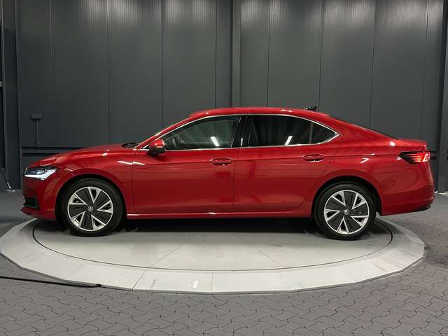 Imagine Skoda Superb Lim. 2.0 TDI DSG 4x4 Selection*HeadUp*360*Metallic