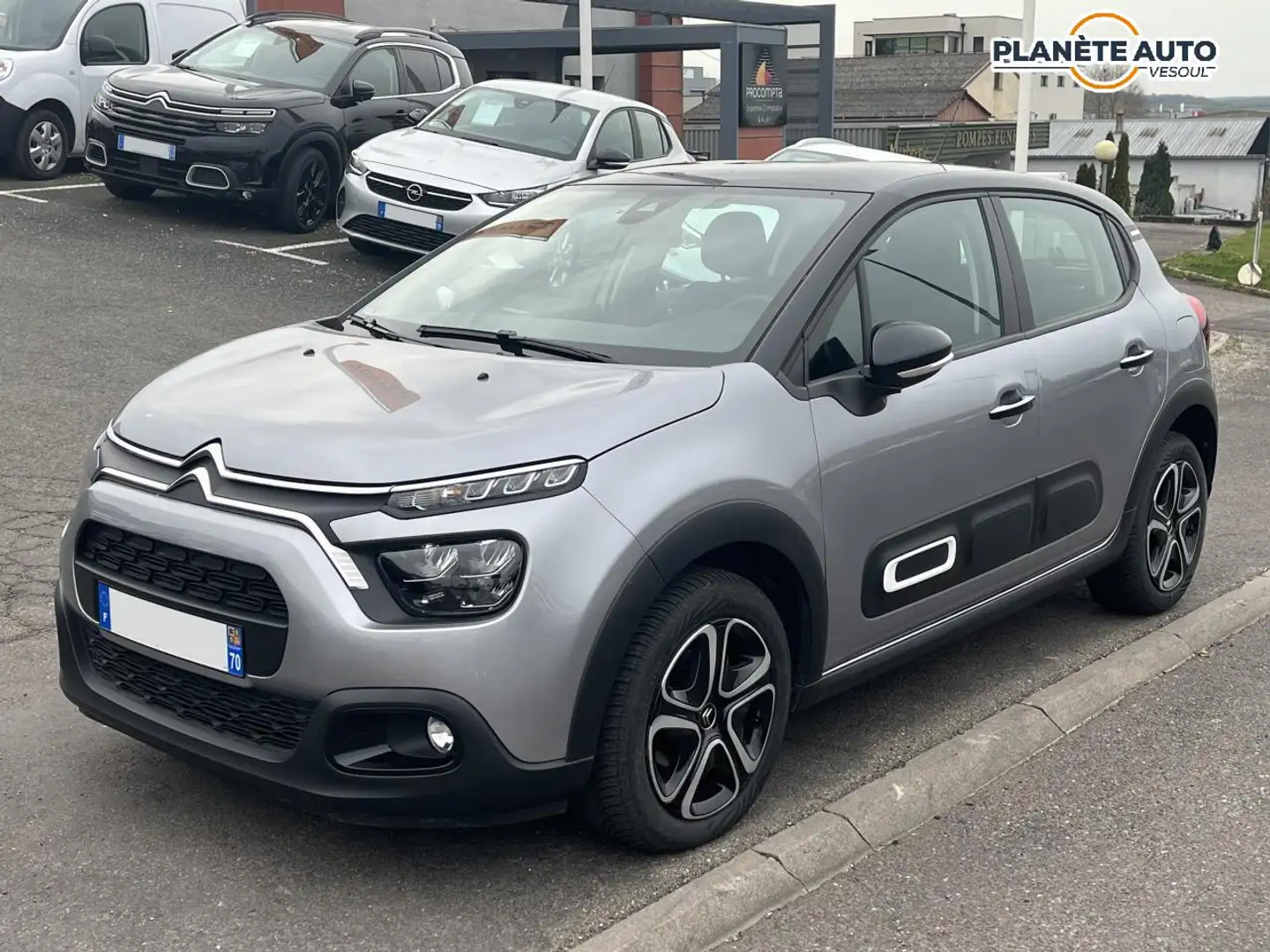Citroen C3 1.5 BlueHDi - 100 S\u0026S  2022 BERLINE Shine  -  - 1