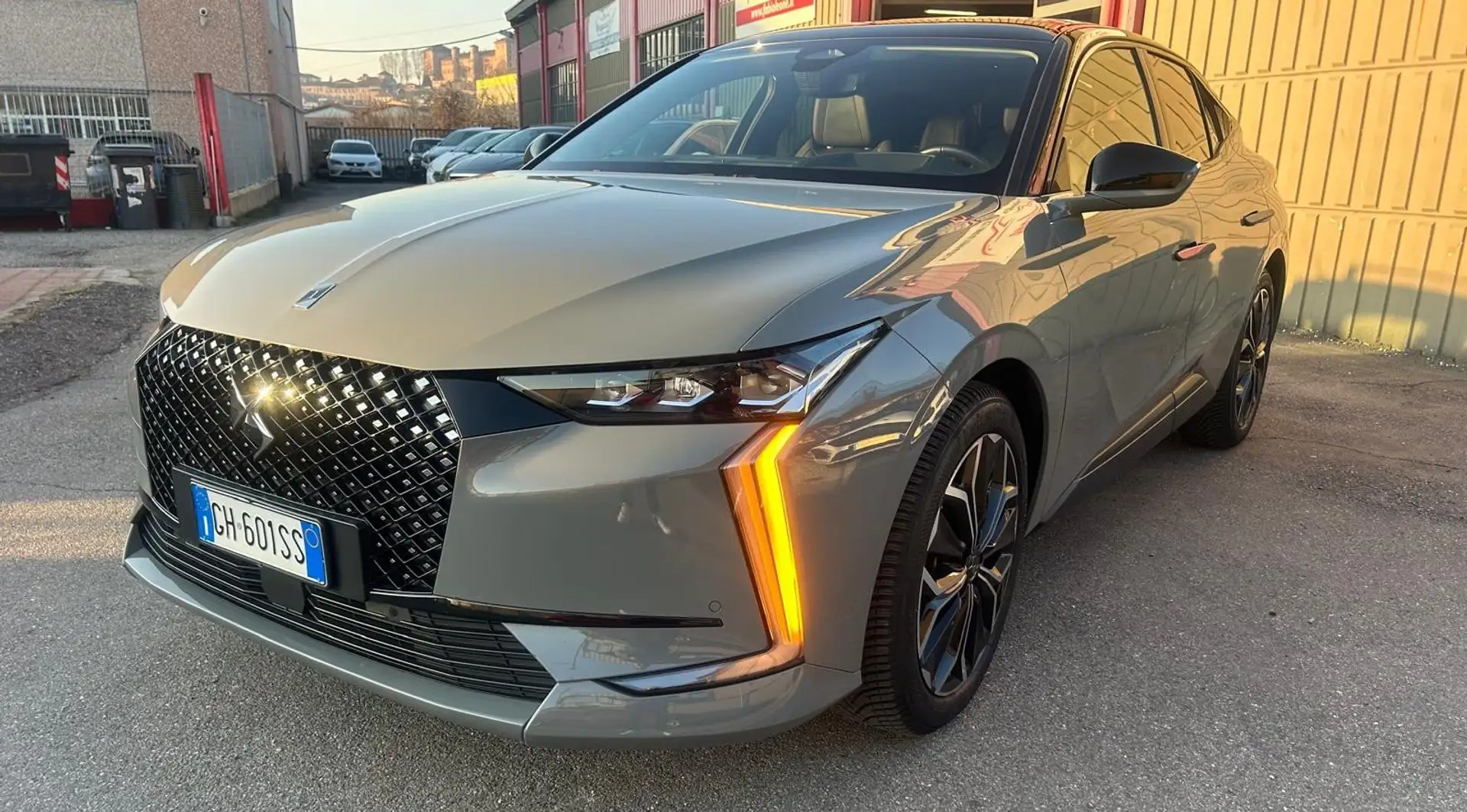DS Automobiles DS 4 DS4 1.6 puretech La Premiere 180cv PREZZO REALE Grijs - 1