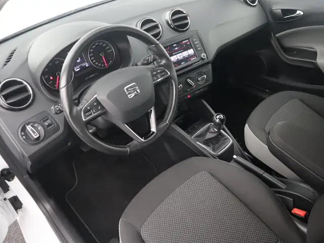 SEAT Ibiza view 9