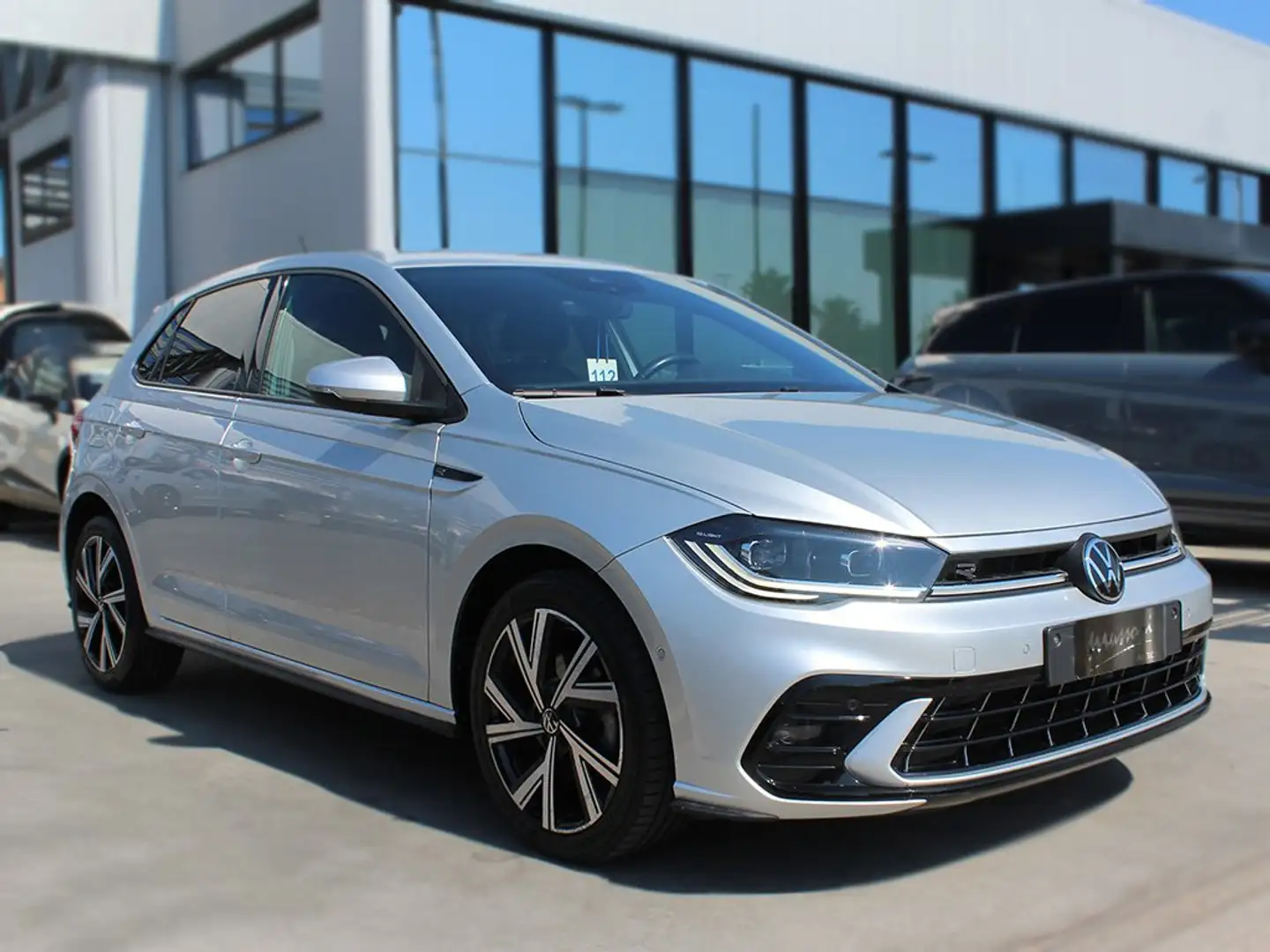 Volkswagen Polo 1.0 tsi R-Line 110cv dsg Argento - 1