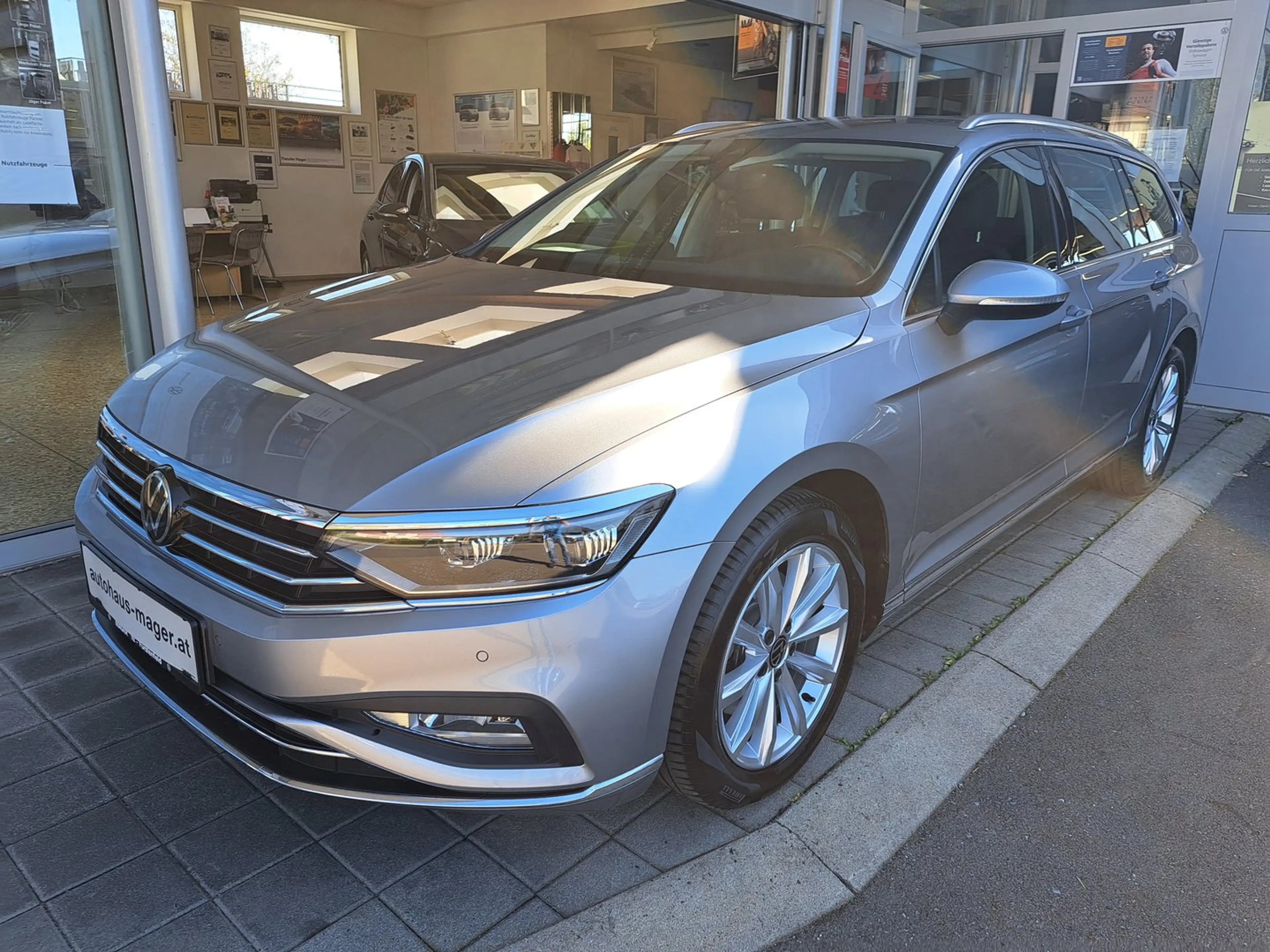 Volkswagen Passat Variant Elegance TDI DSG