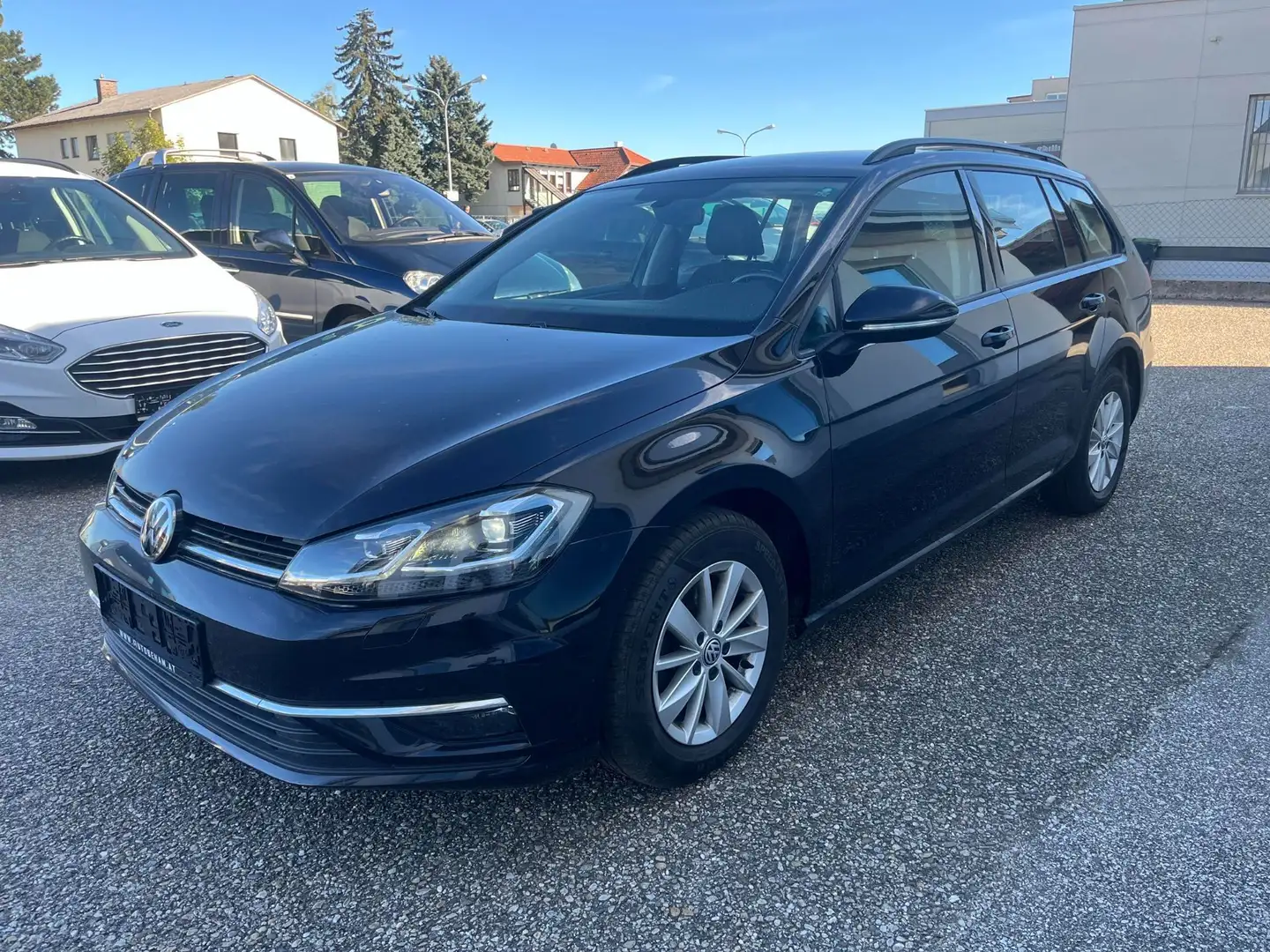 Volkswagen Golf Variant Rabbit 1,6 TDI SCR Navi-LED-Virtual Negro - 1