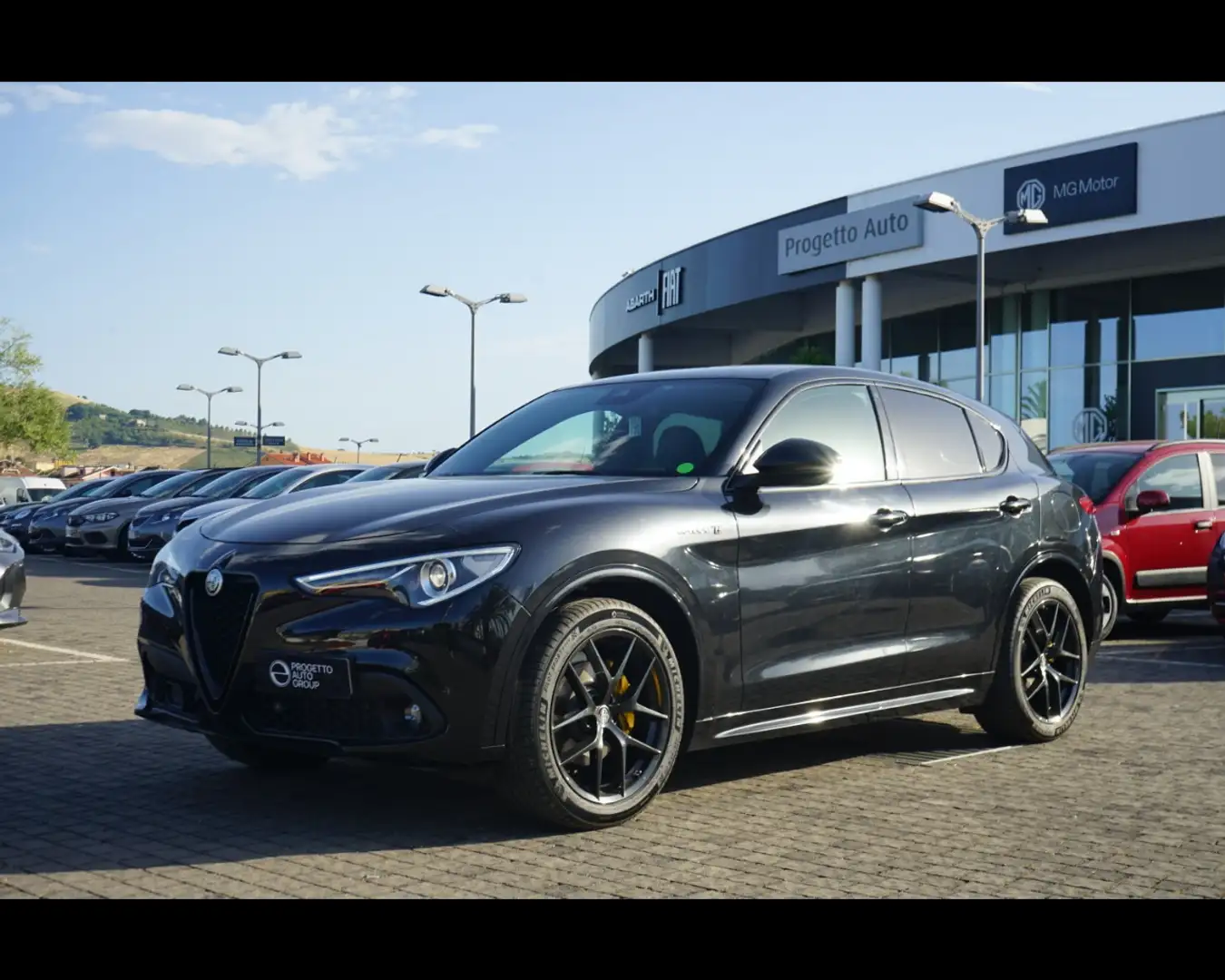 Alfa Romeo Stelvio 2.2 Turbo Veloce TI Nero - 1