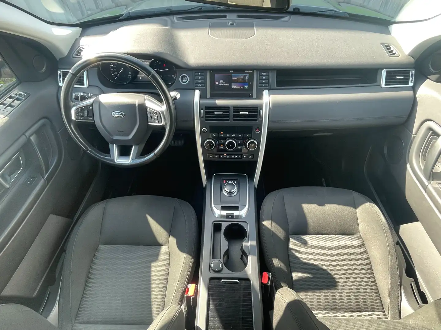 Land Rover Discovery Sport 2,2 TD4 4x4 Aut. * 2 Besitz * Grau - 2