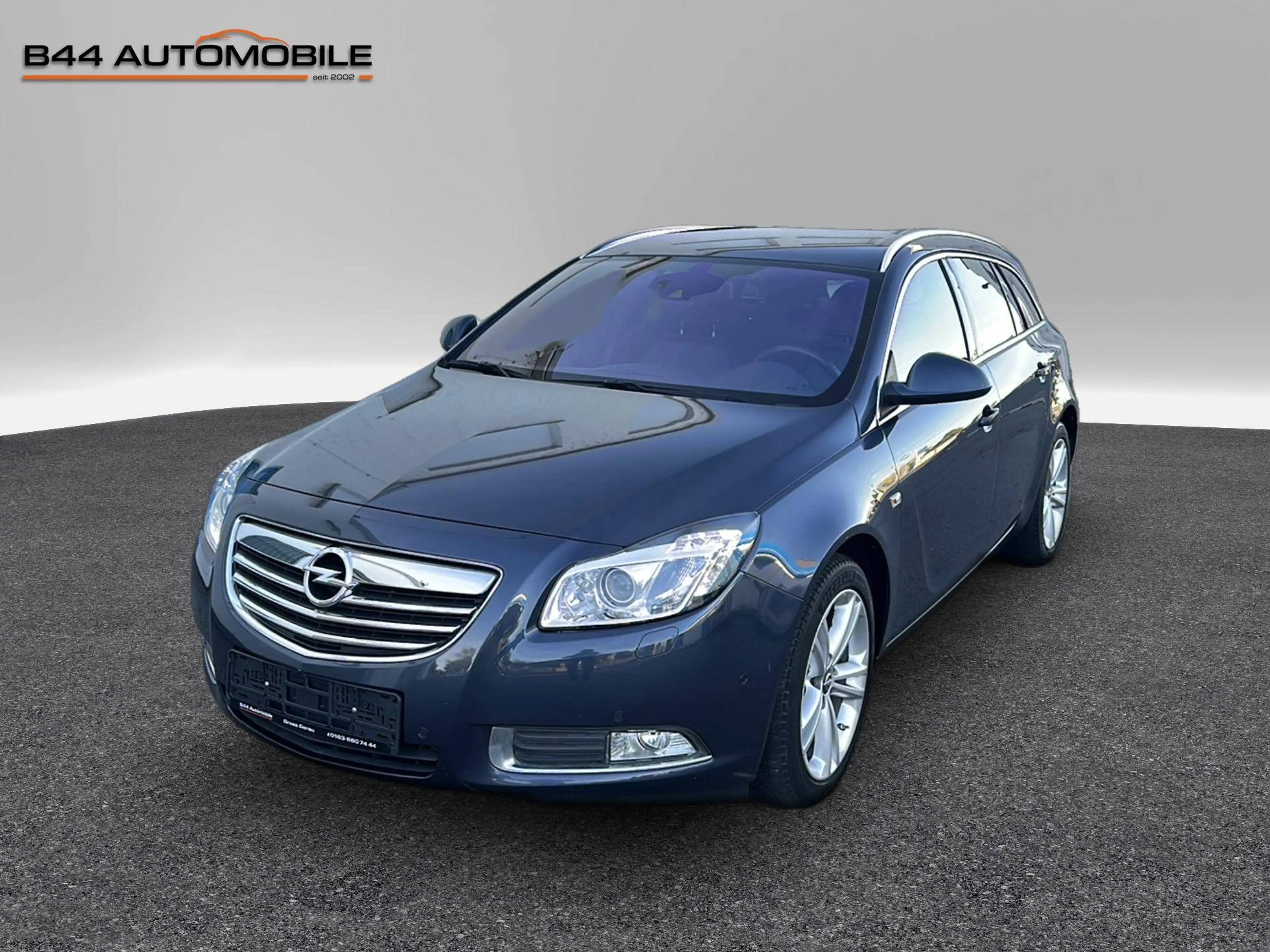 Opel Insignia Sport 4x4*Bi-Xenon*Navi*Temp*PDC*Klima*elek.Sportsitze*OPC-Line-Inter.*