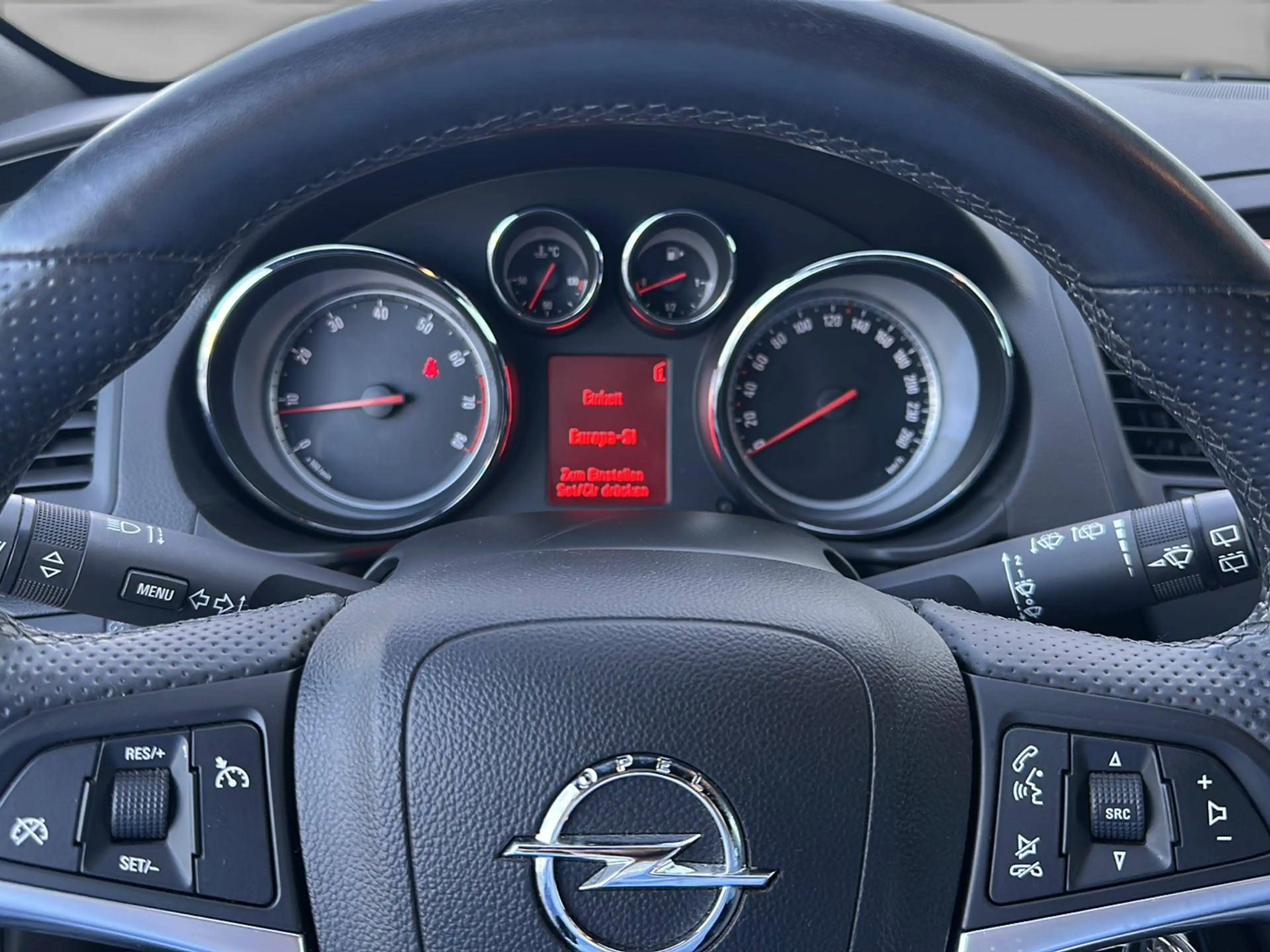 Opel Insignia Sport 4x4*Bi-Xenon*Navi*Temp*PDC*Klima*elek.Sportsitze*OPC-Line-Inter.* — photo 12