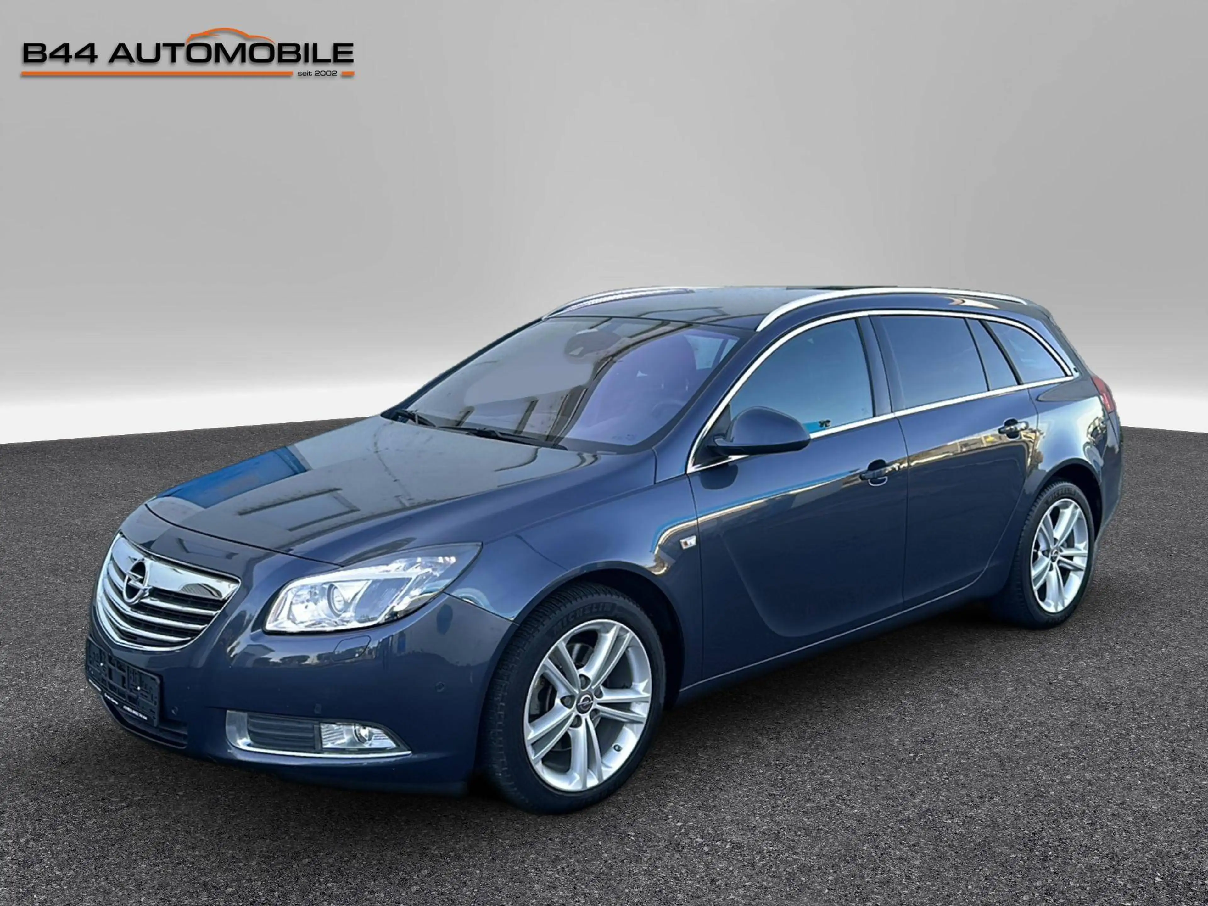 Opel Insignia Sport 4x4*Bi-Xenon*Navi*Temp*PDC*Klima*elek.Sportsitze*OPC-Line-Inter.* — photo 2
