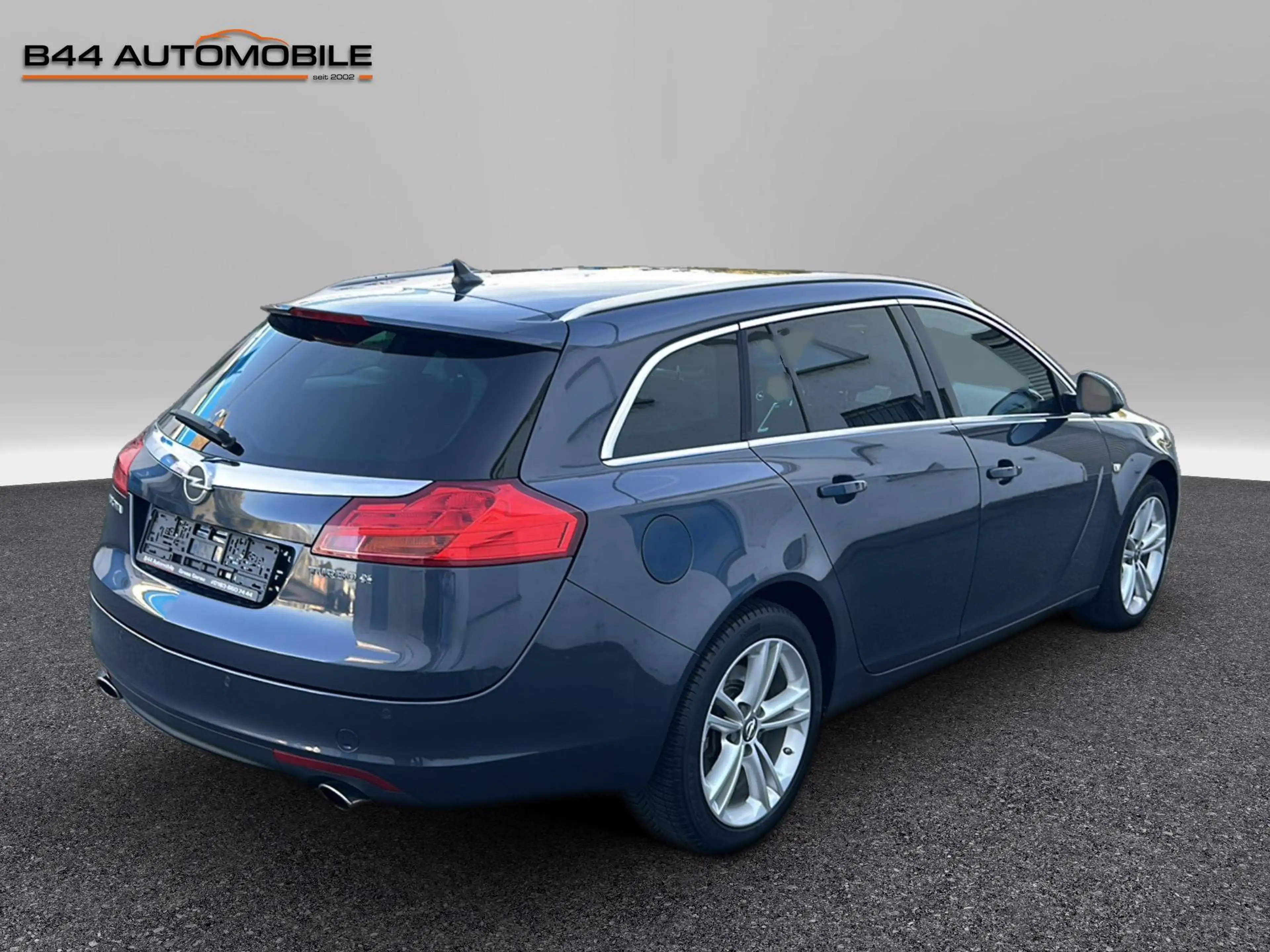 Opel Insignia Sport 4x4*Bi-Xenon*Navi*Temp*PDC*Klima*elek.Sportsitze*OPC-Line-Inter.* — photo 6