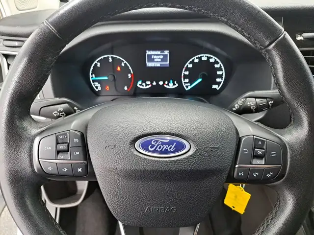 Ford Tourneo Custom view 14