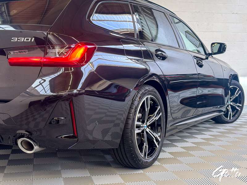 Photo du véhicule BMW 330