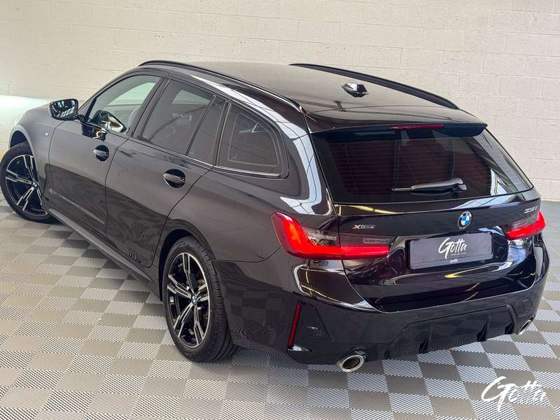 Photo du véhicule BMW 330