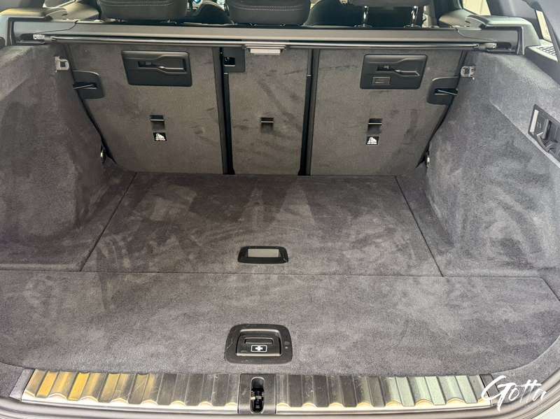 Photo du véhicule BMW 330