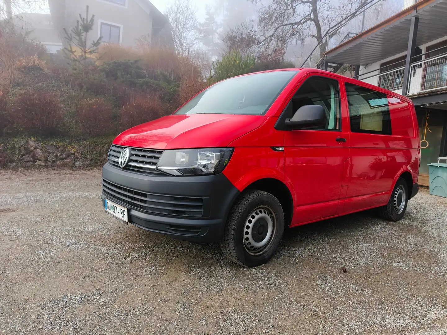 Volkswagen T6 Kombi Kombi KR 2,0 TDI BMT Rot - 1