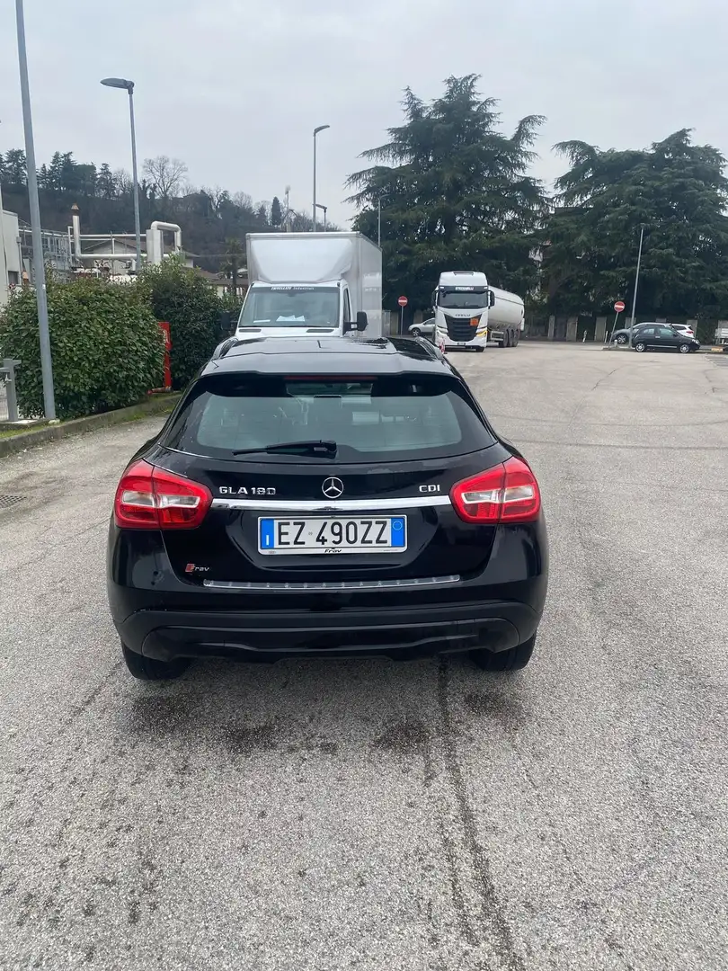 Mercedes-Benz GLA 180 GLA-X156 2014d (cdi) Executive auto Nero - 2