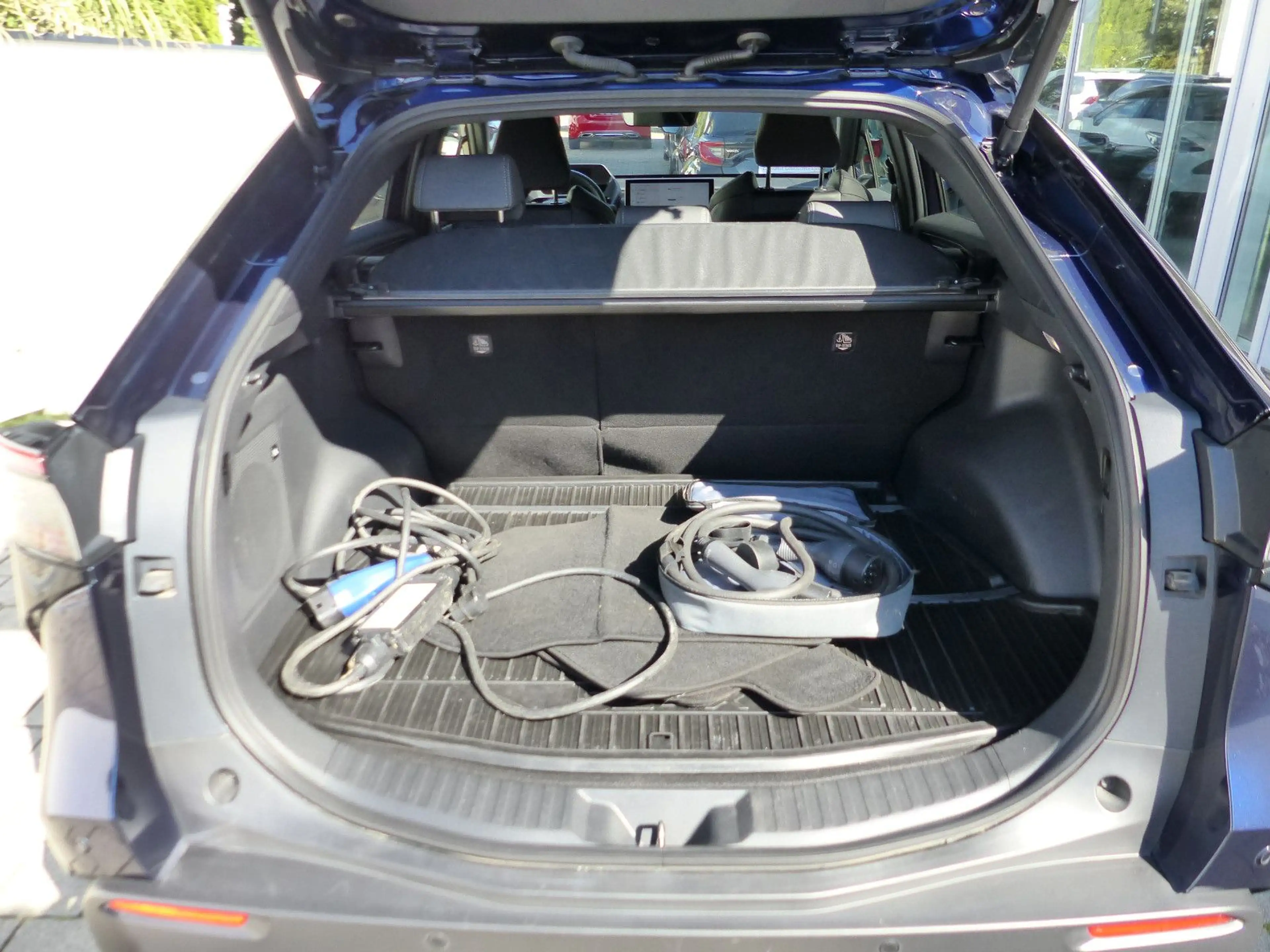 Toyota bZ4X AWD Technik- Komfortpaket JBL — photo 10