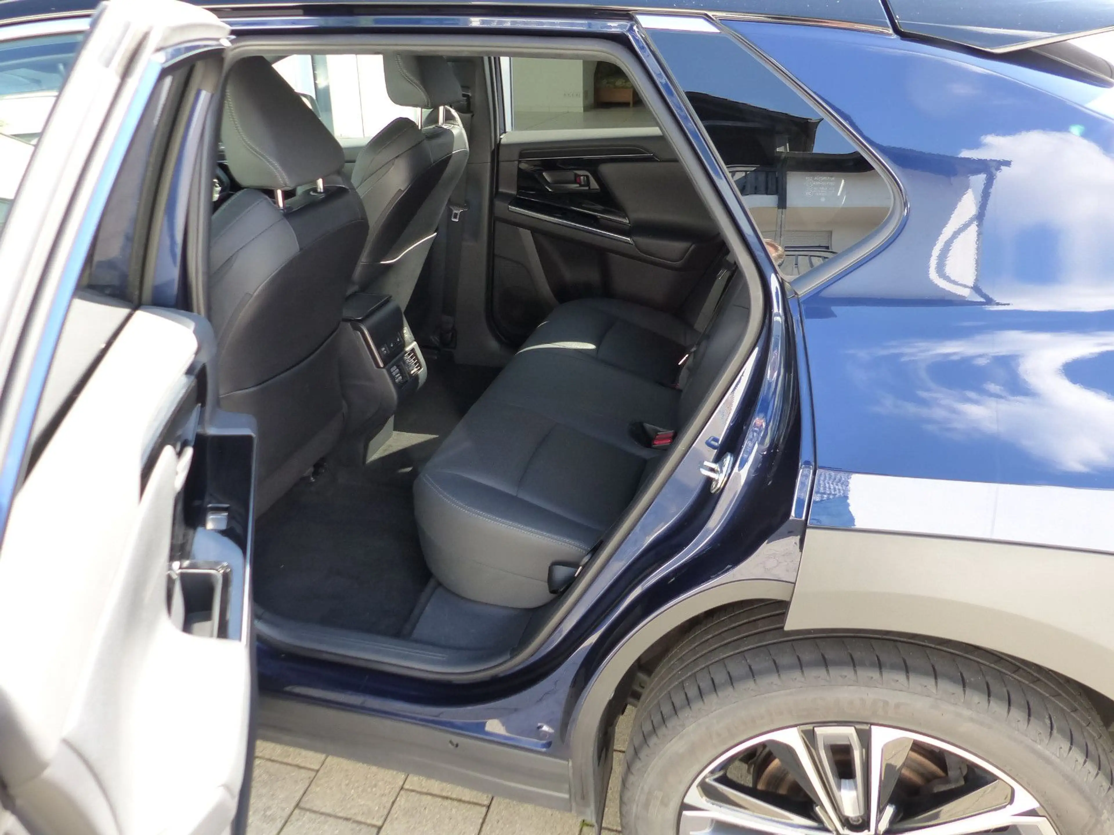 Toyota bZ4X AWD Technik- Komfortpaket JBL — photo 11