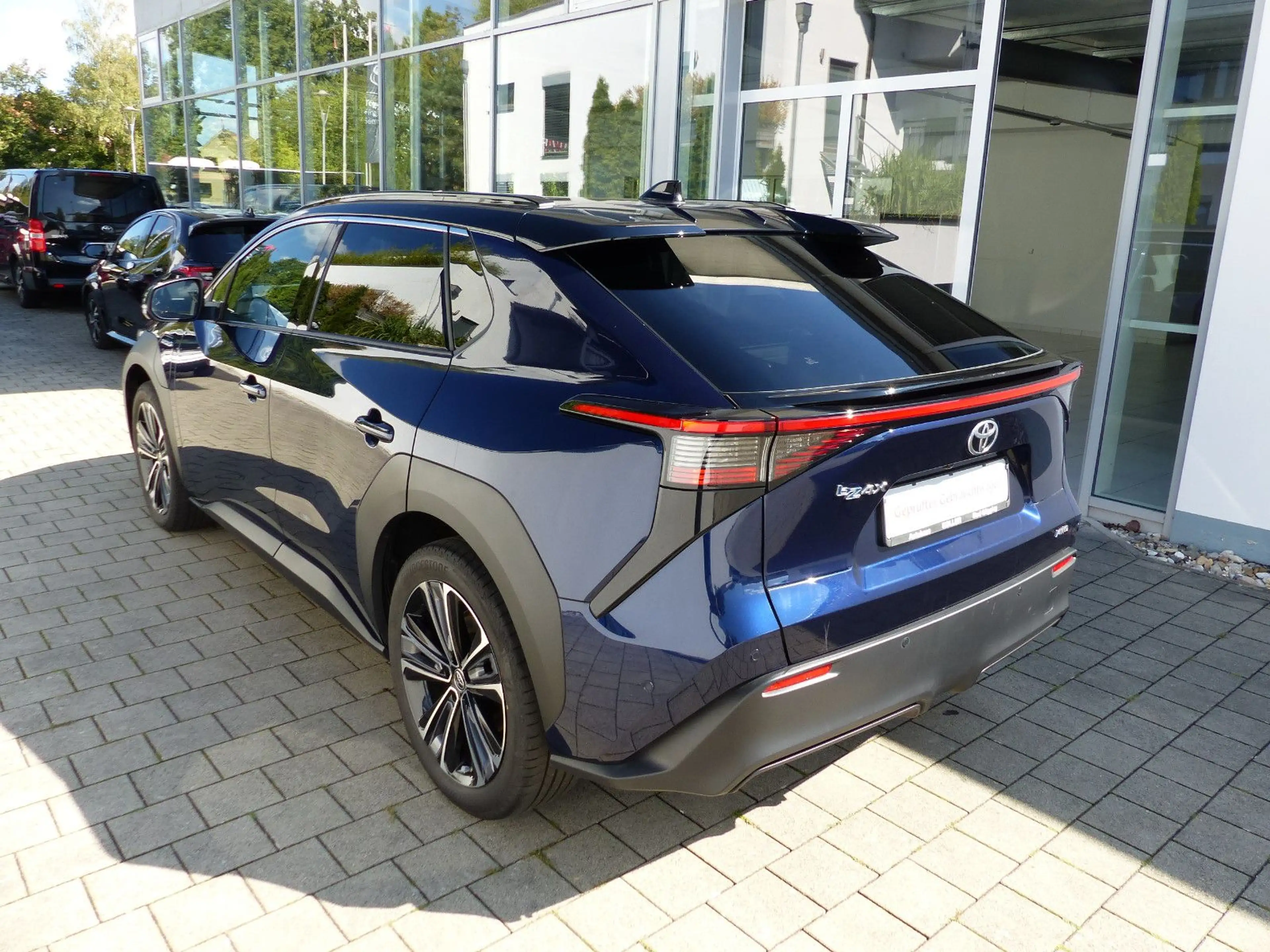Toyota bZ4X AWD Technik- Komfortpaket JBL — photo 2