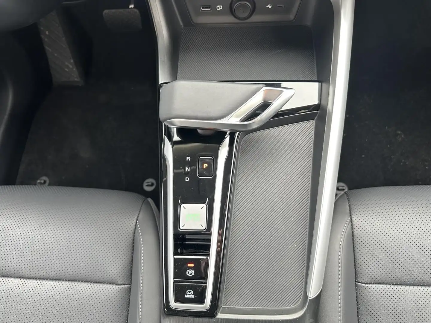 MG ZS Hybrid+ Luxury*360°*Sitz/Lenkradheizung*Automatik* Schwarz - 1