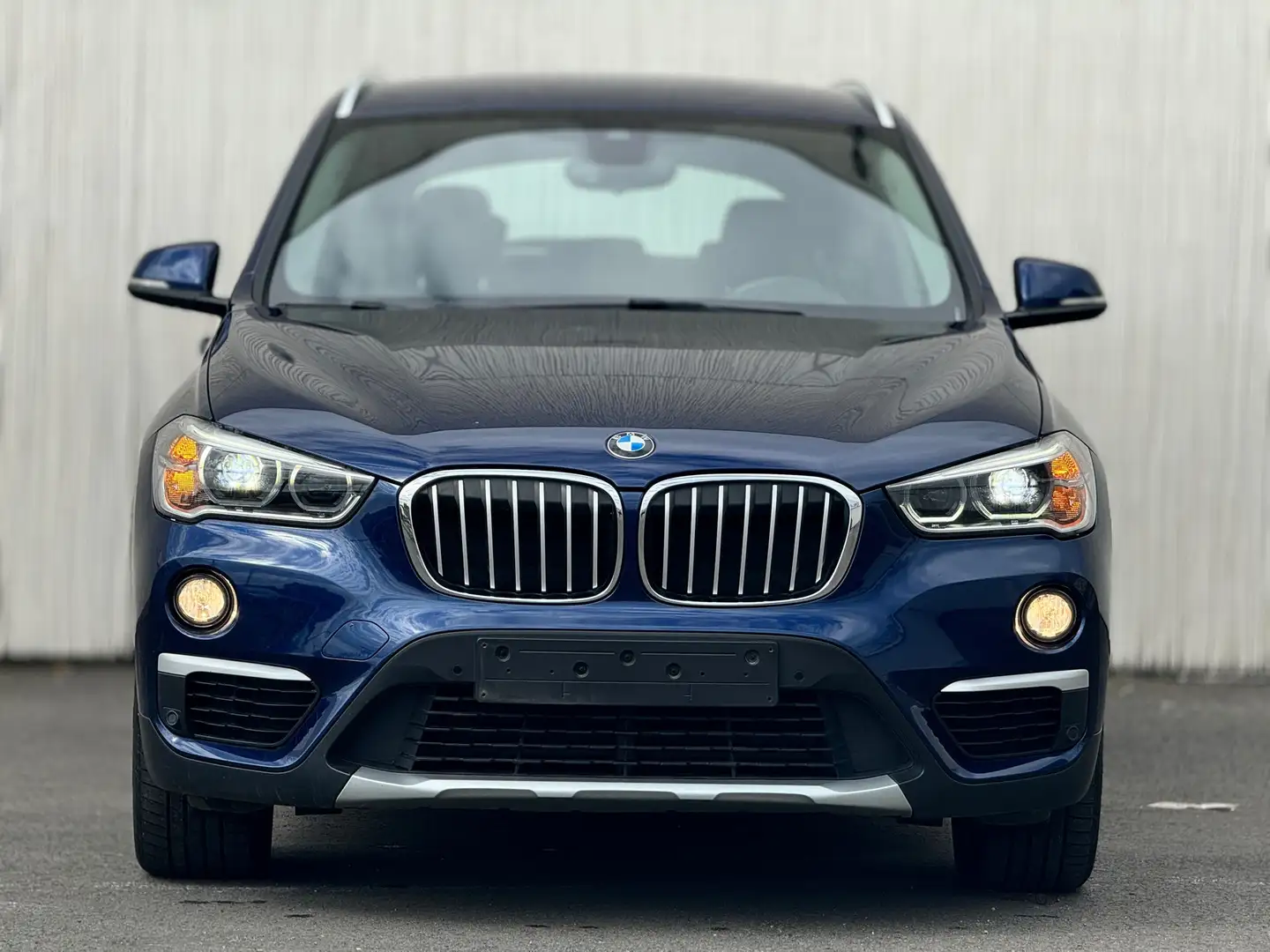 BMW X1 sDrive 16dA  Sport//LED//CUIR// Blue - 2