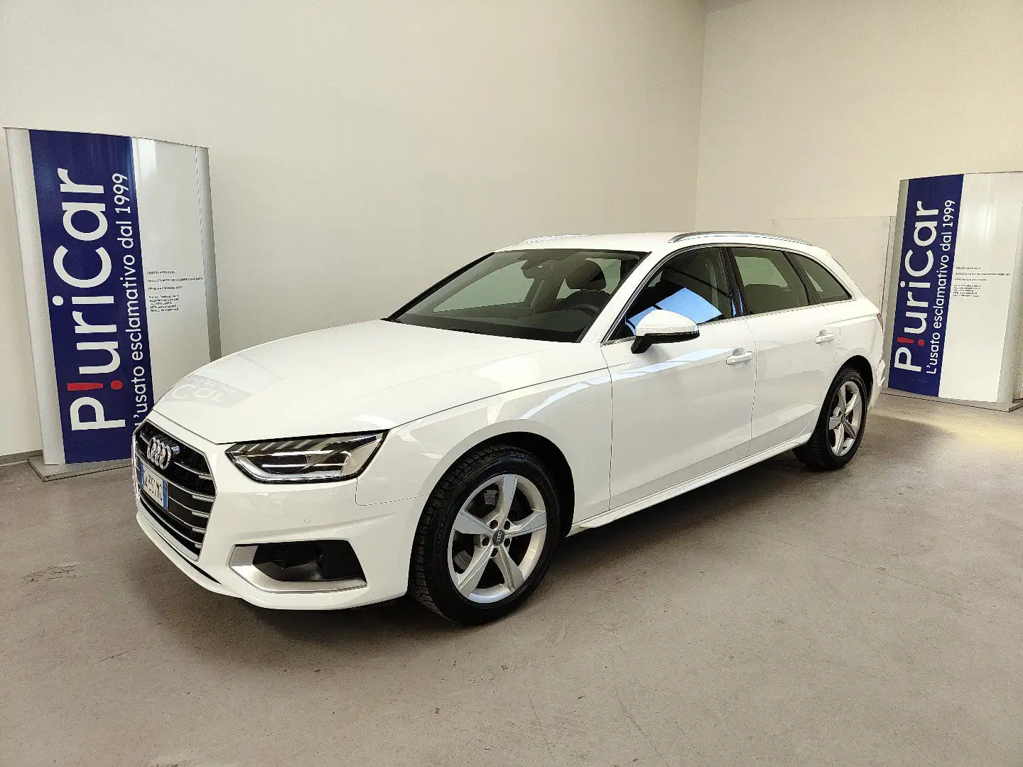 Audi A4 Avant 35 TDI/163 CV S tronic Cruise Navi Fari LED Bianco - 1