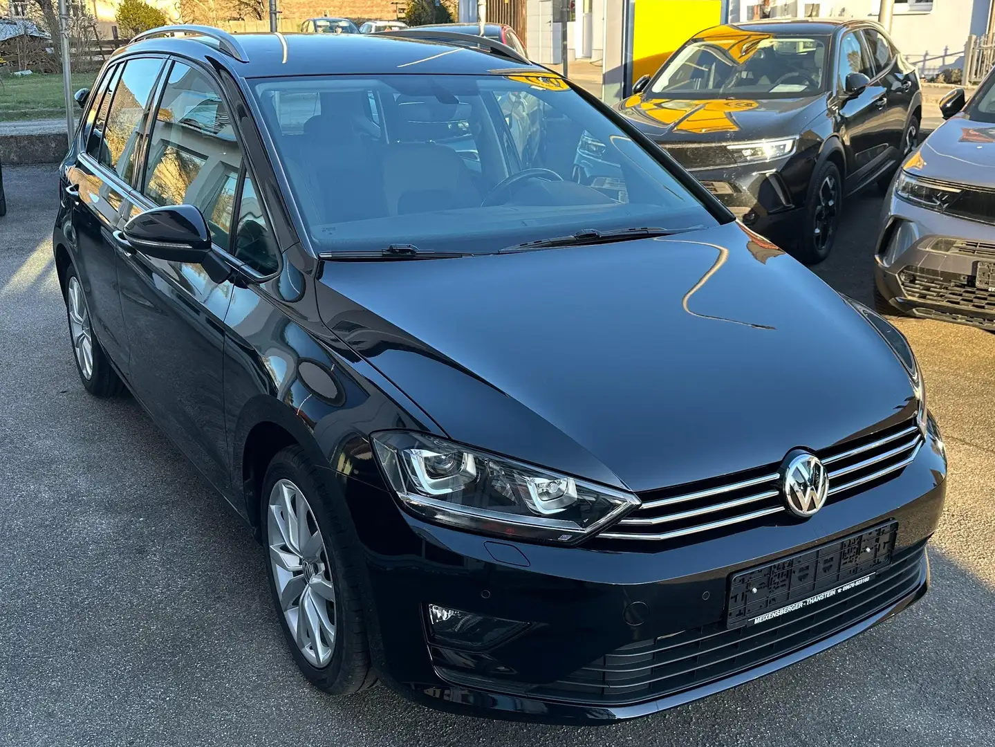 Volkswagen Golf Sportsvan Comfortline BMT/Start-Stopp Negro - 2