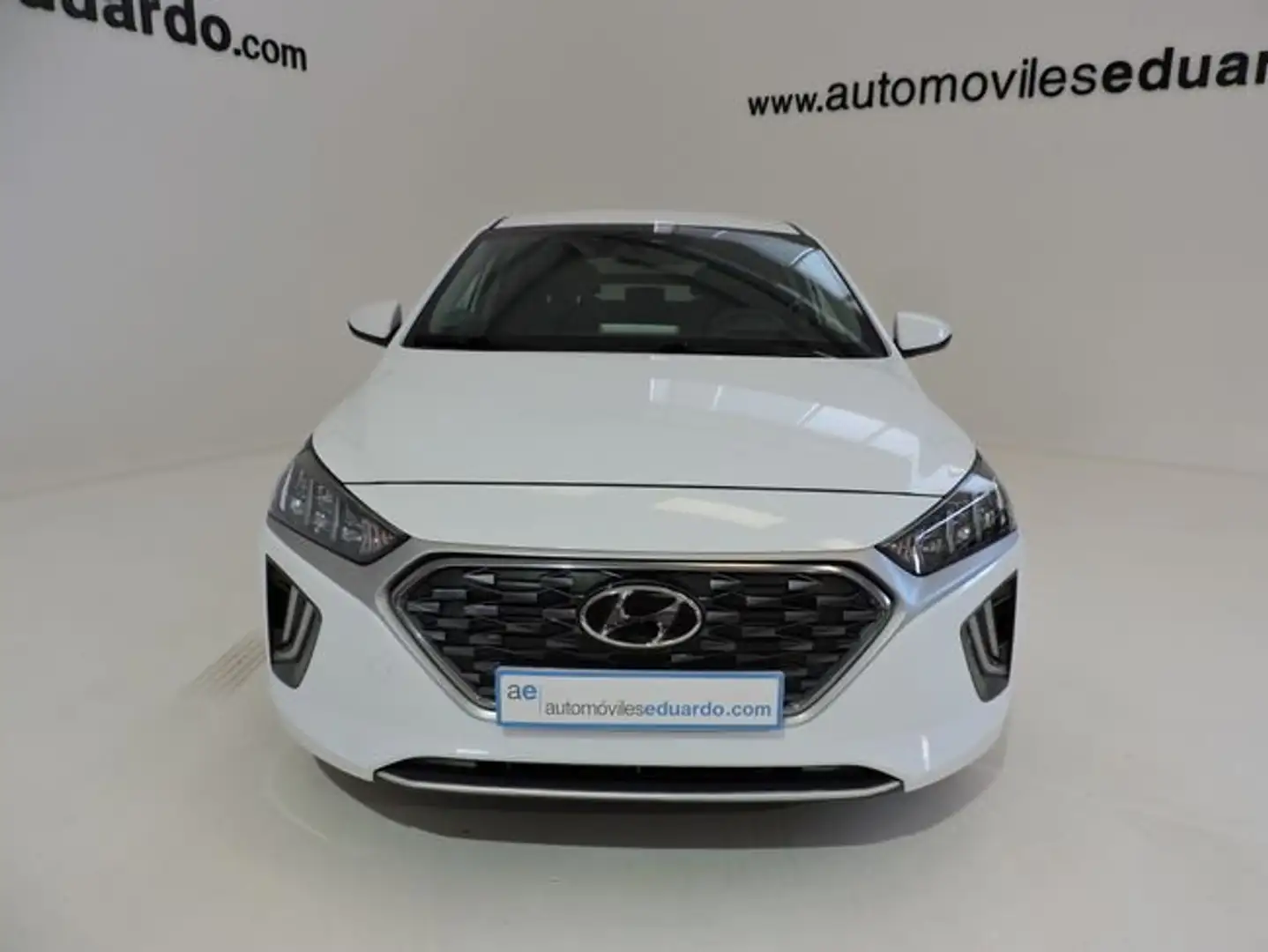 Hyundai IONIQ Híbrido 1.6 GDI 104 kW (141 CV) DCT Tecno Blanc - 2