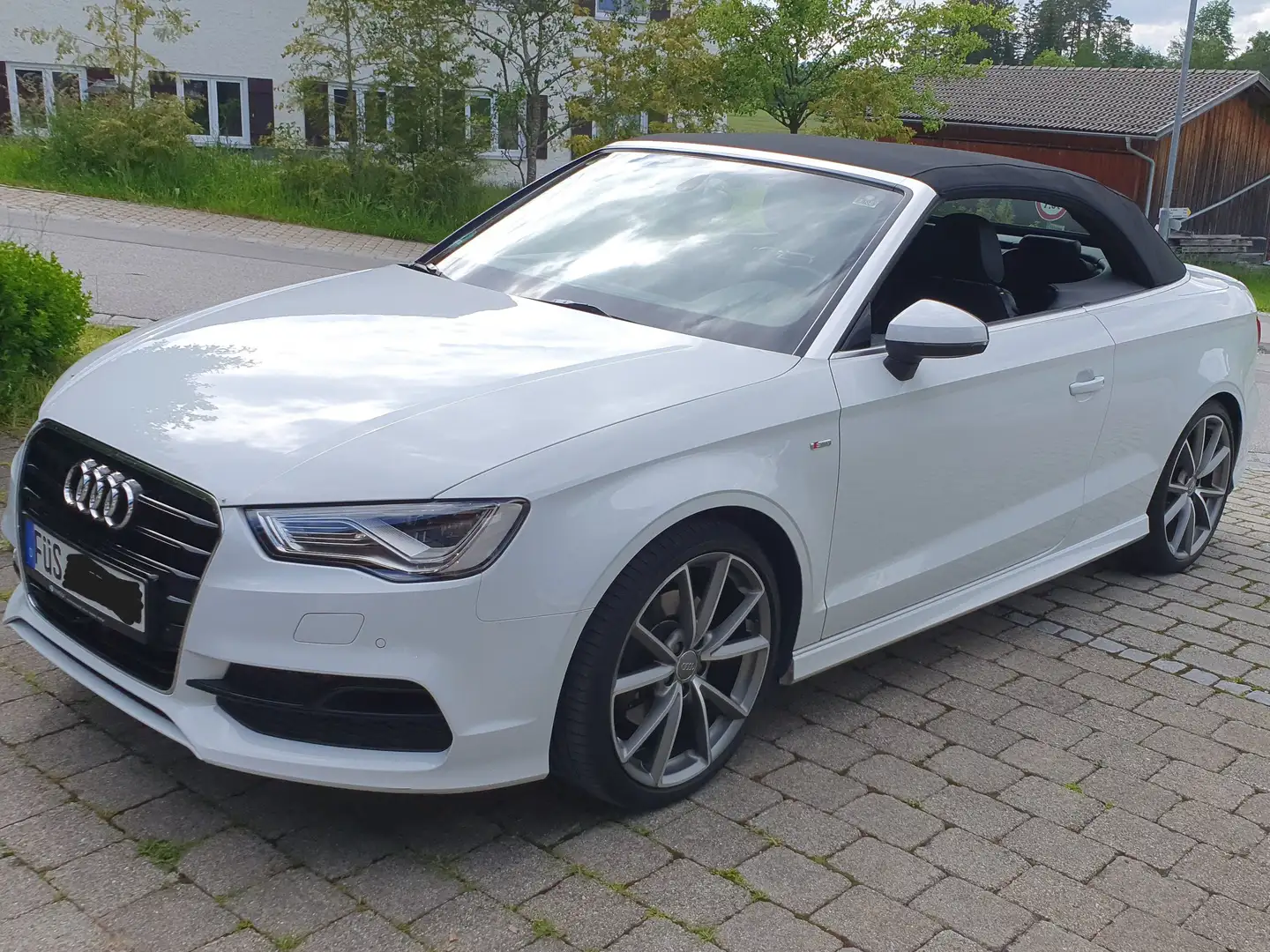 Audi A3 A3 1.8 TFSI Cabrio S tronic S line Sportpaket Weiß - 1