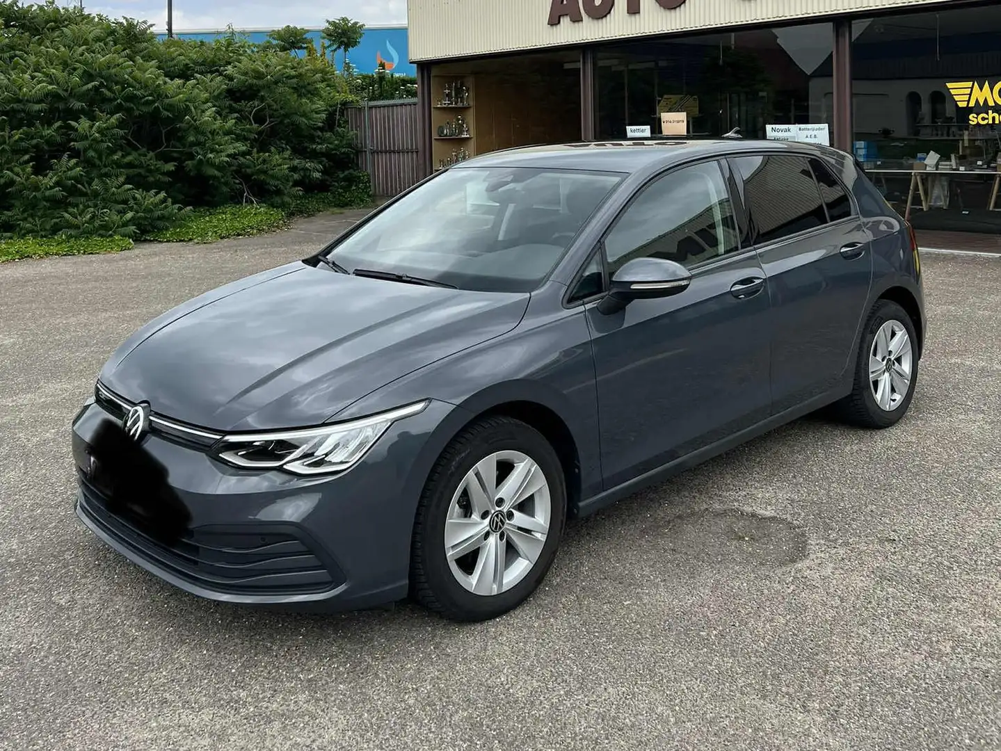 Volkswagen Golf Golf 1.0 TSI OPF Active Grijs - 1
