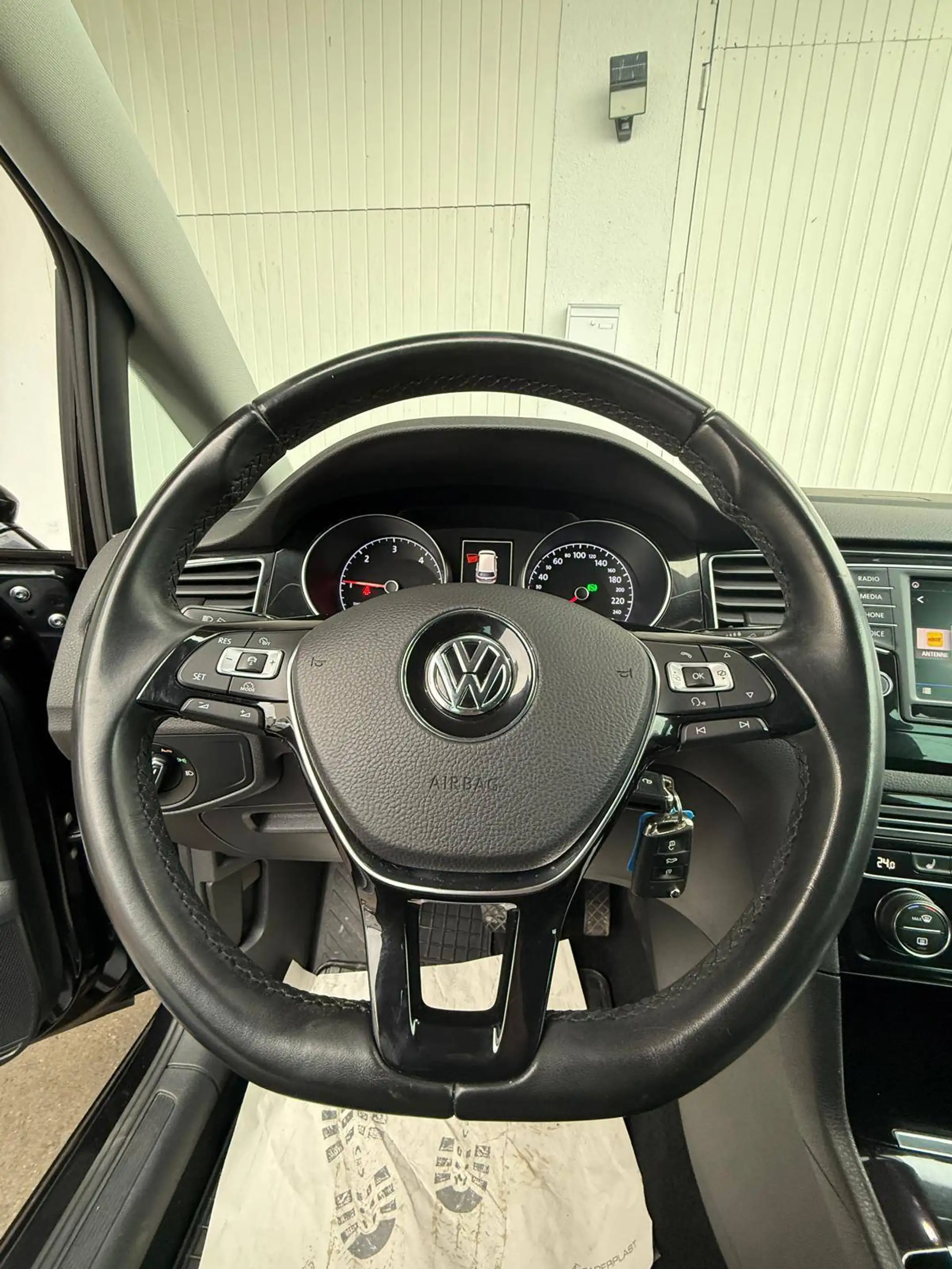 Volkswagen Golf Sportsvan Golf Sportsvan Comfortline 1,6 BMT TDI DSG Comfortline — photo 9