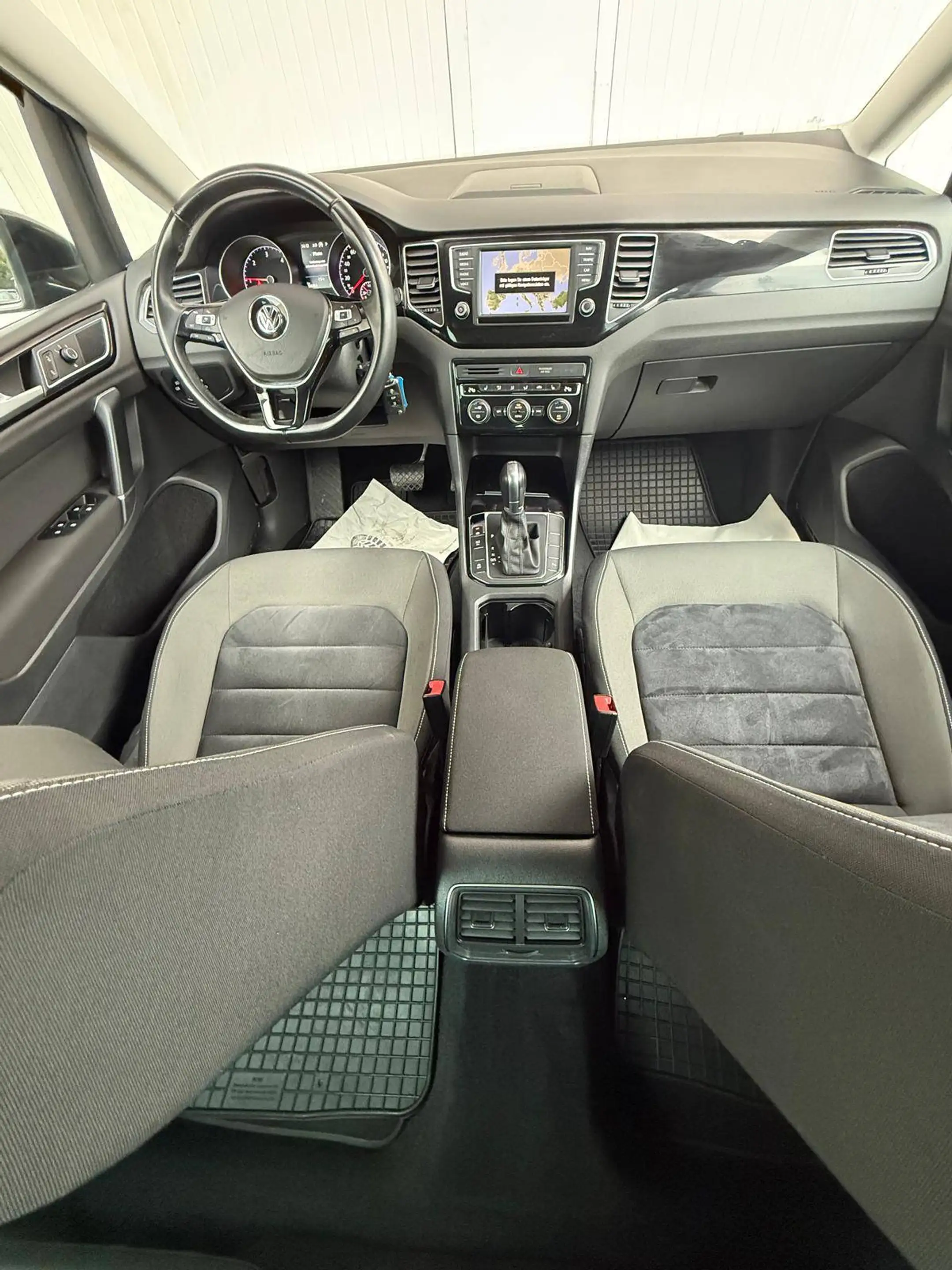 Volkswagen Golf Sportsvan Golf Sportsvan Comfortline 1,6 BMT TDI DSG Comfortline — photo 8