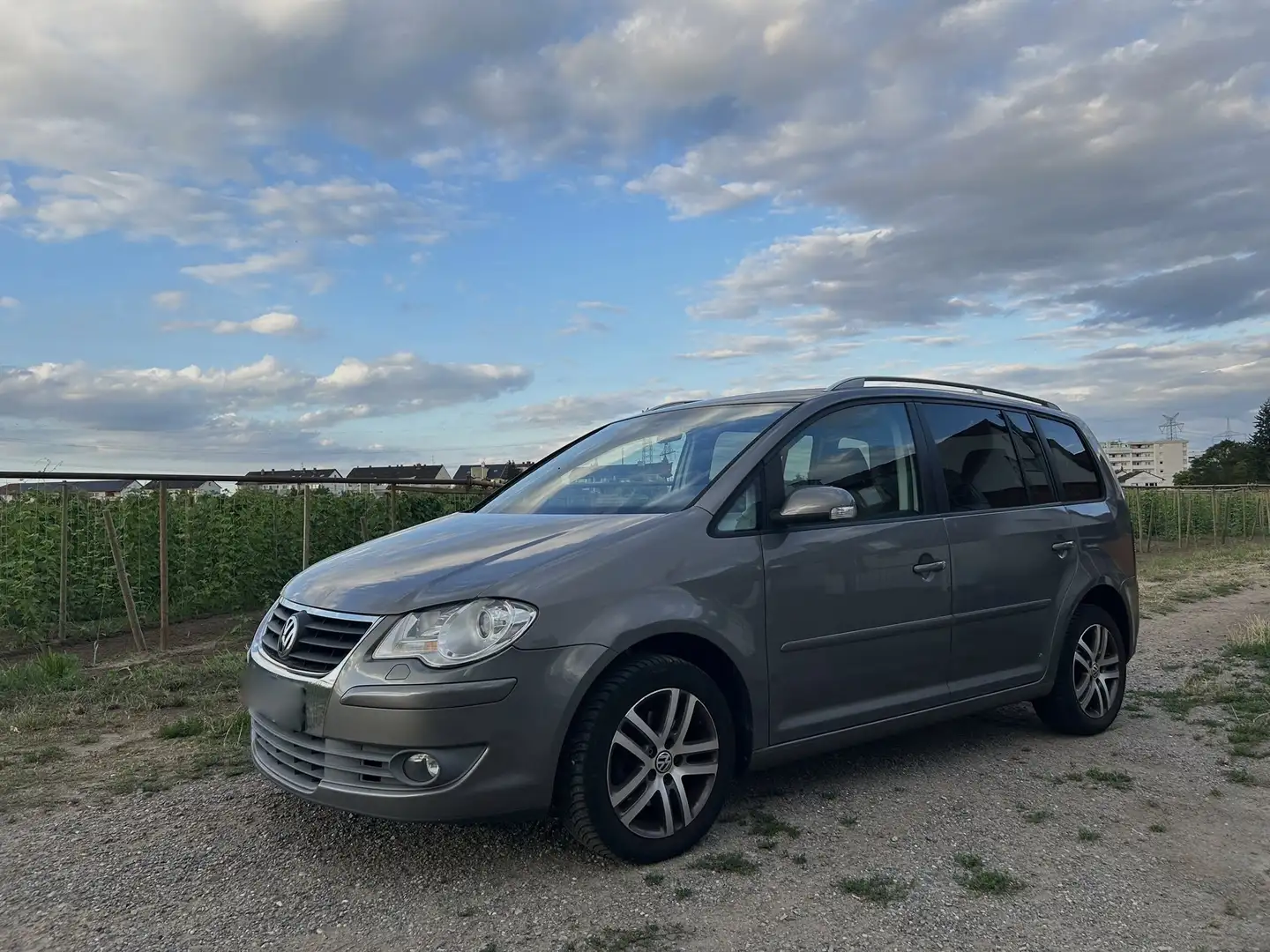 Volkswagen Touran VW TOURAN TSI ! 7-Sitzer ! Sehr gepflegt - 1