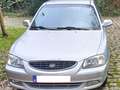 Hyundai ACCENT 1.3i 12v GSi Look@Me Plateado - thumbnail 2