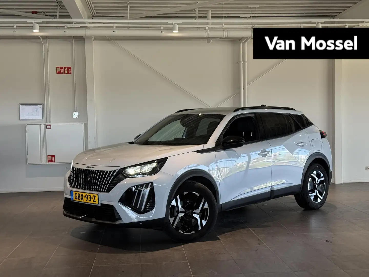 Peugeot 2008 1.2 PureTech 100 Allure | Camera | Navigatie | Cli Blanc - 1