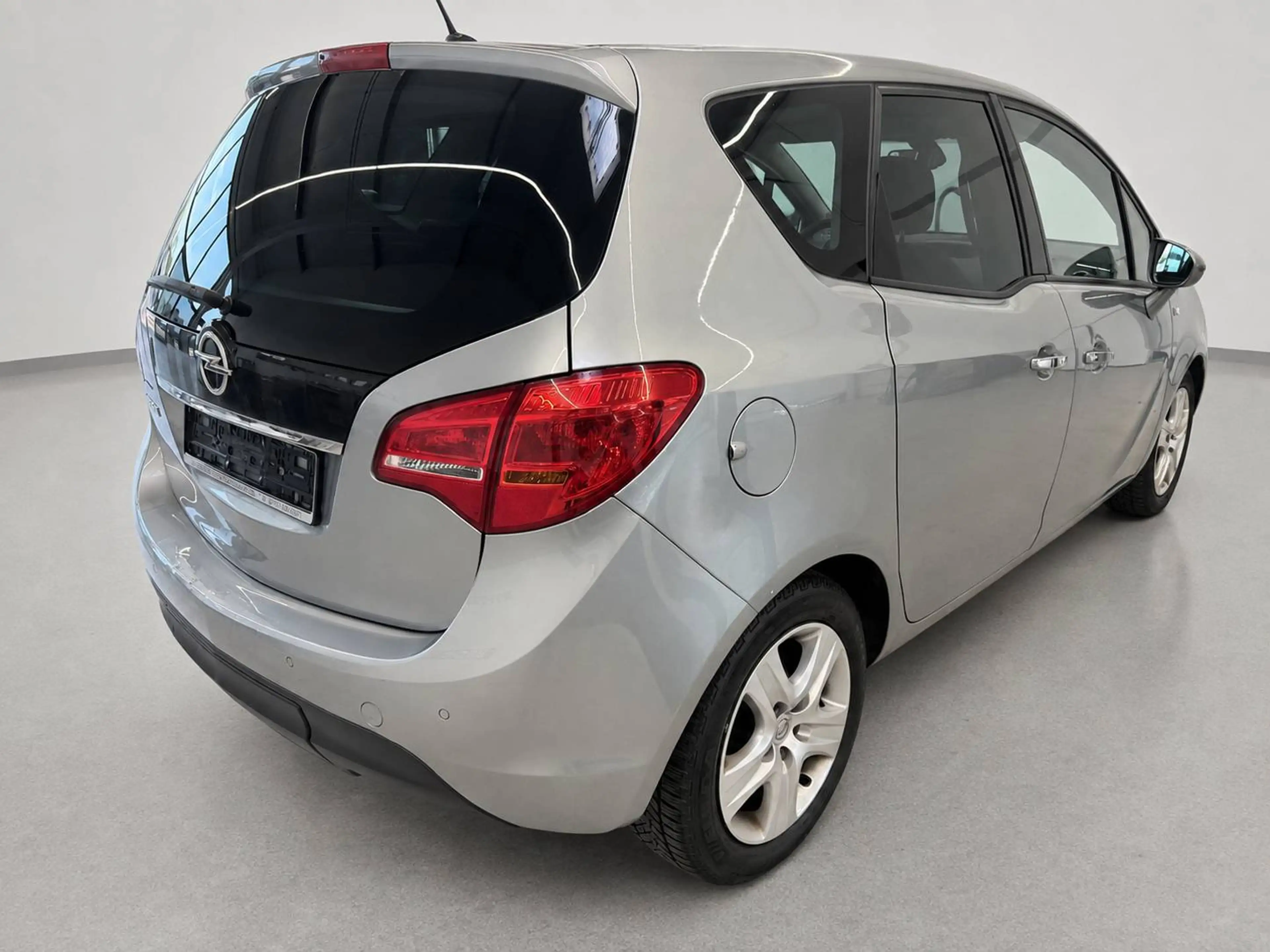 Opel Meriva Innovation Automatik Klimaautomatik PDC v+h Tempomat 4x elektr. Fenster SHZ Beheizbares Lenkrad — photo 12