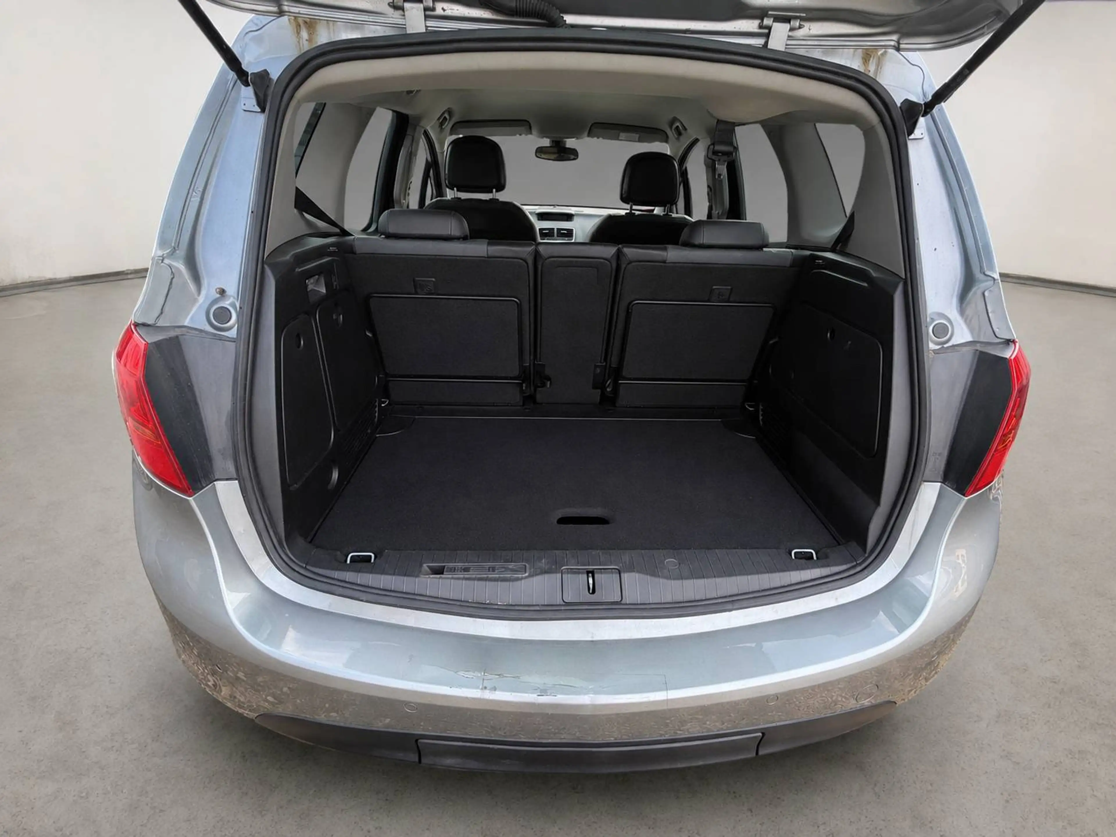 Opel Meriva Innovation Automatik Klimaautomatik PDC v+h Tempomat 4x elektr. Fenster SHZ Beheizbares Lenkrad — photo 10