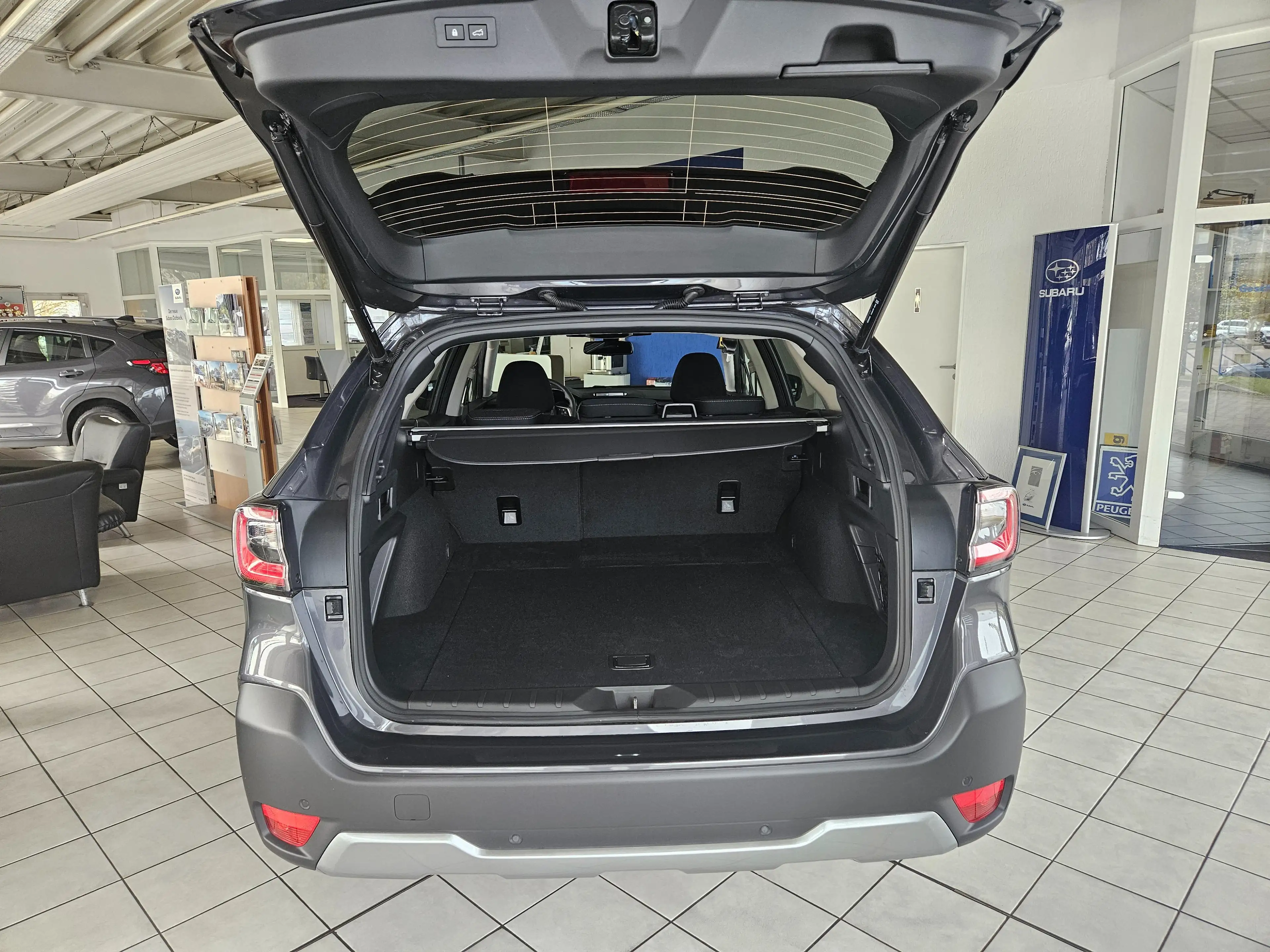 Subaru OUTBACK Active Tageszulassung — photo 6