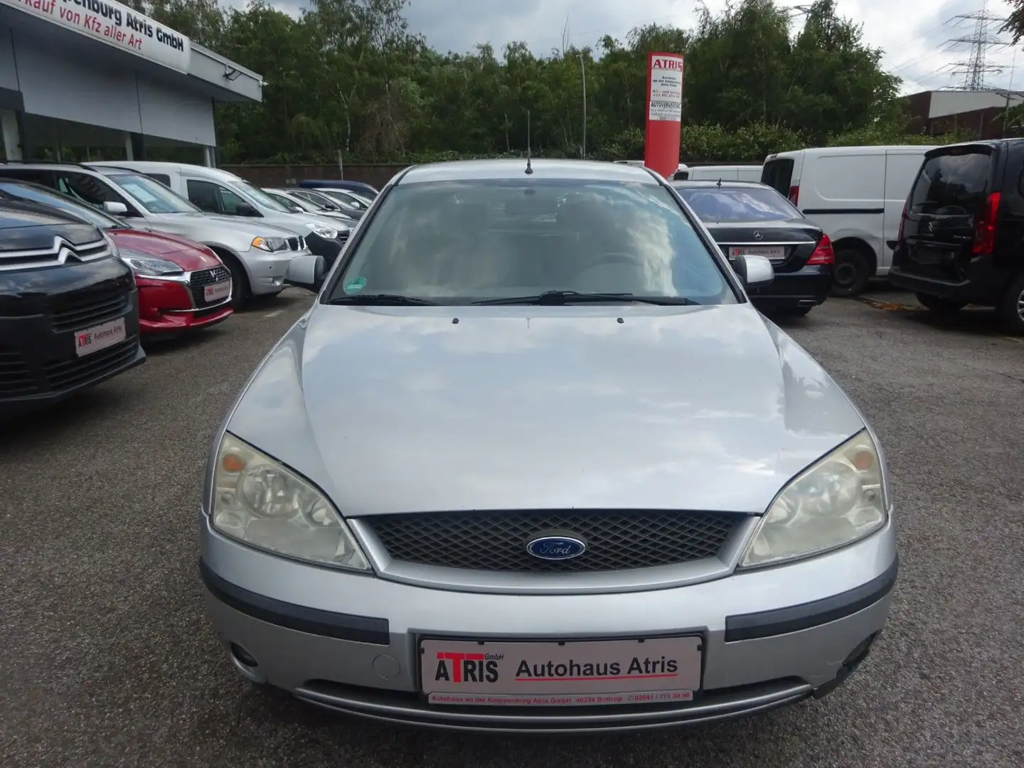 Ford Mondeo Lim. Trend Silber - 2