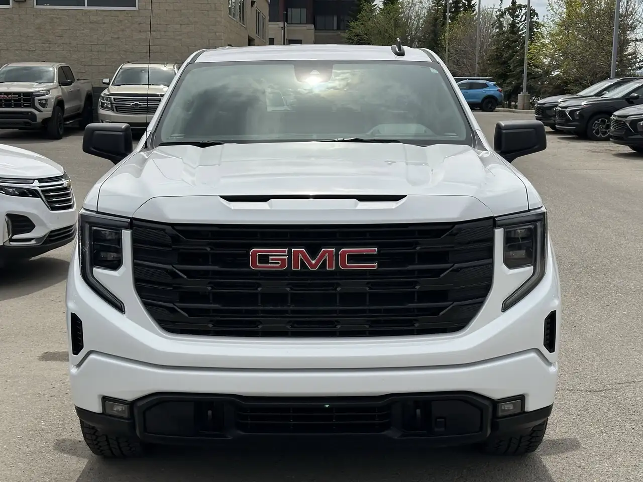 GMC Sierra 1500 снимка GMC Sierra 1500