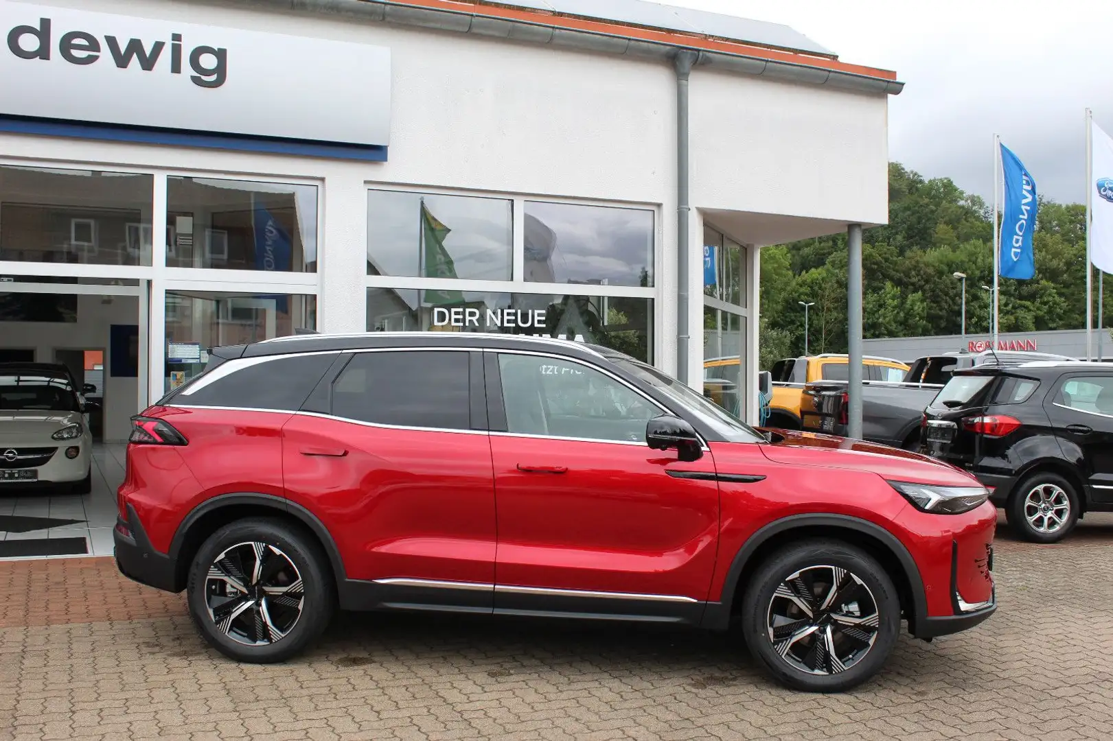 BAIC Beijing X75 Schiebedach Sitzbelüftung Massagesitze etc Rot - 2