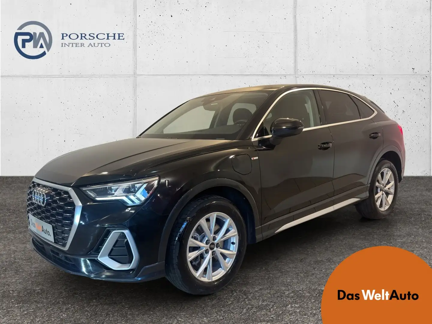 Audi Q3 e-tron 45 TFSI e S line ext Schwarz - 1