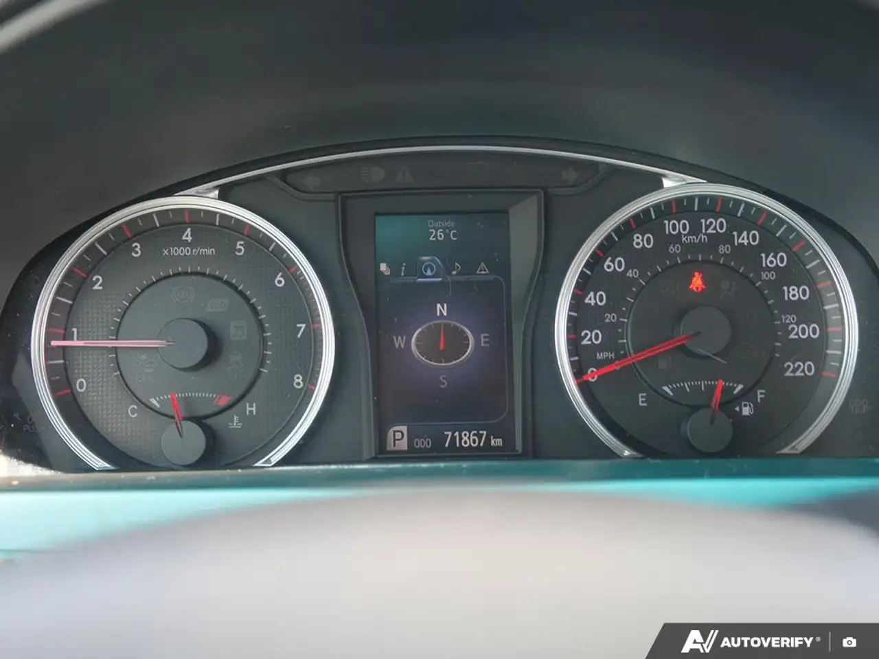 Toyota Camry снимка Toyota Camry