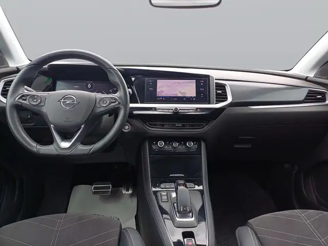 Opel Grandland X view 10