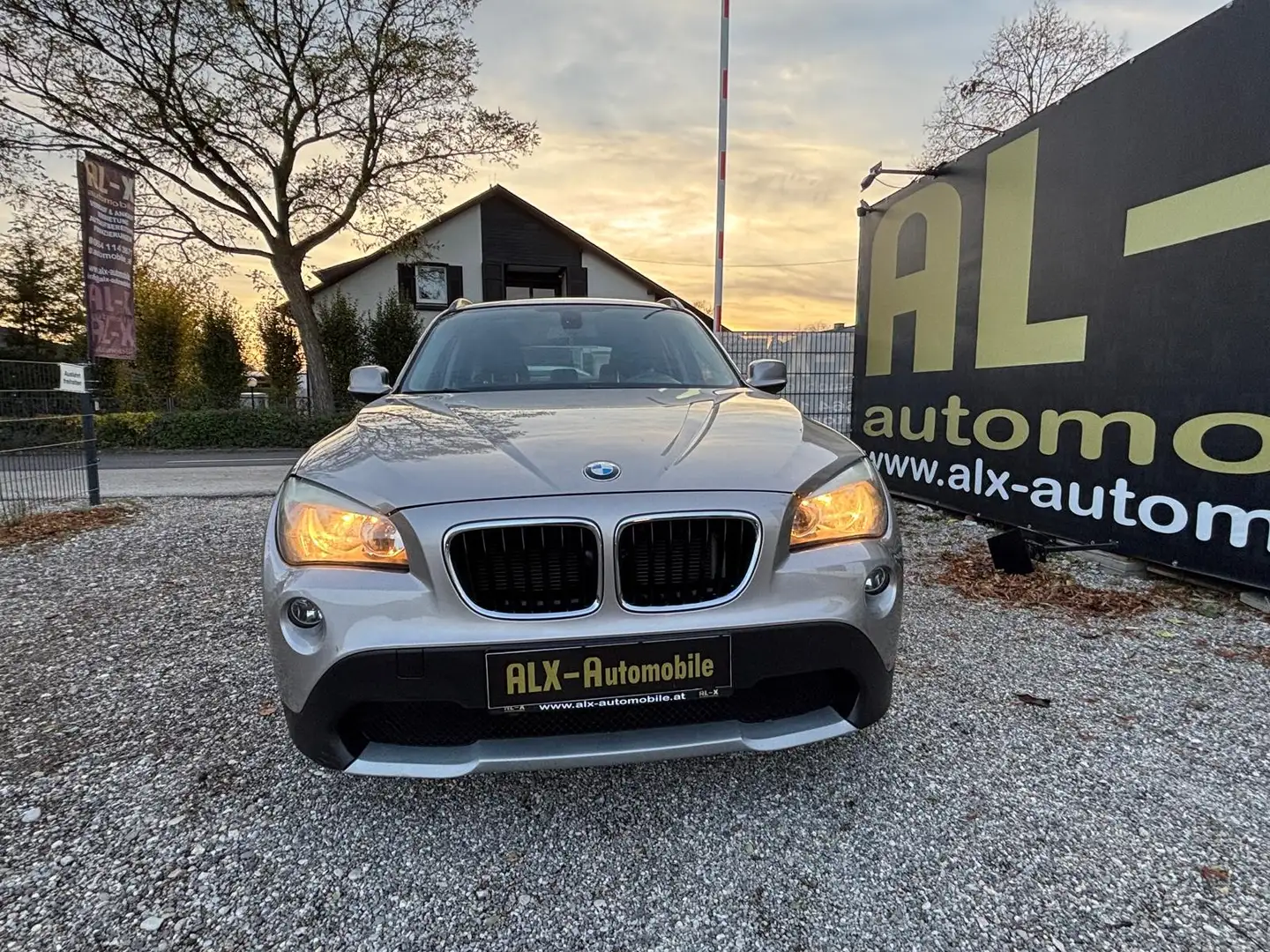 BMW X1 sDrive18d Österreich Paket Österreich-Paket - 2