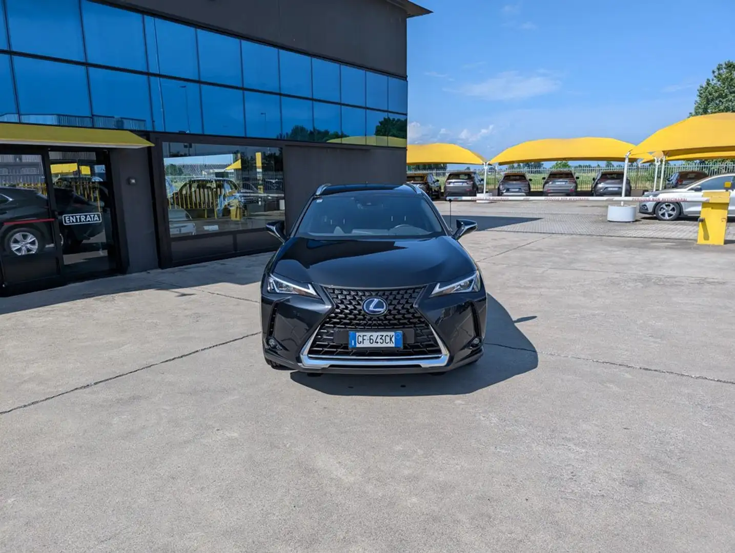 Lexus UX 250h 2.0 Business 2wd CVT Nero - 2