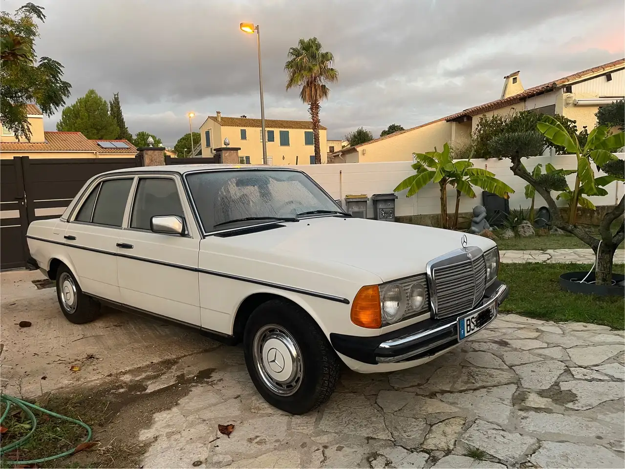 Mercedes-Benz 230, foto 5